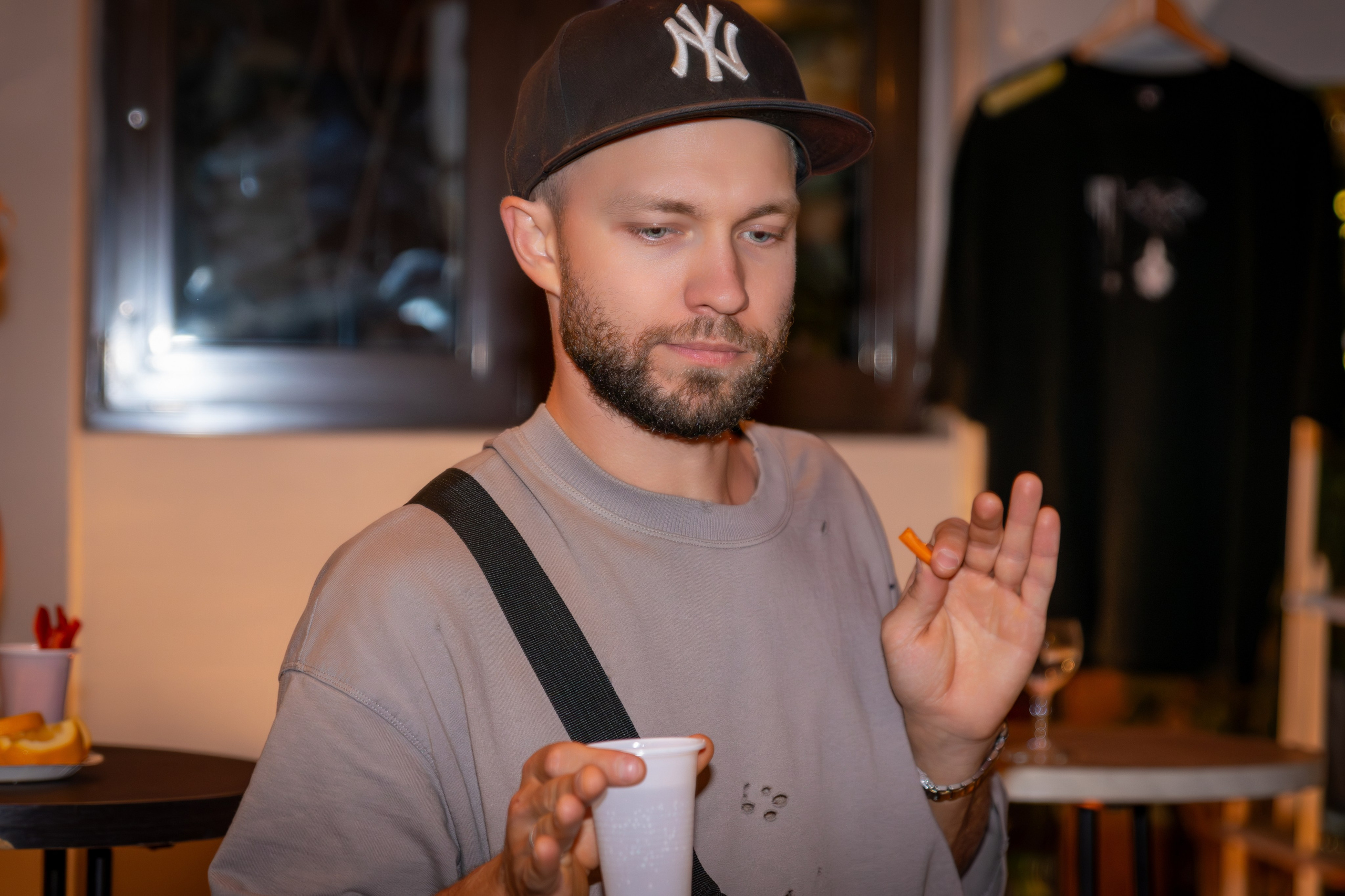 Репортажно фотографисање са отварања ТАТТО РОИ-а у Новом Саду, Србија. Викторија Федосеенко, фотограф у Србији