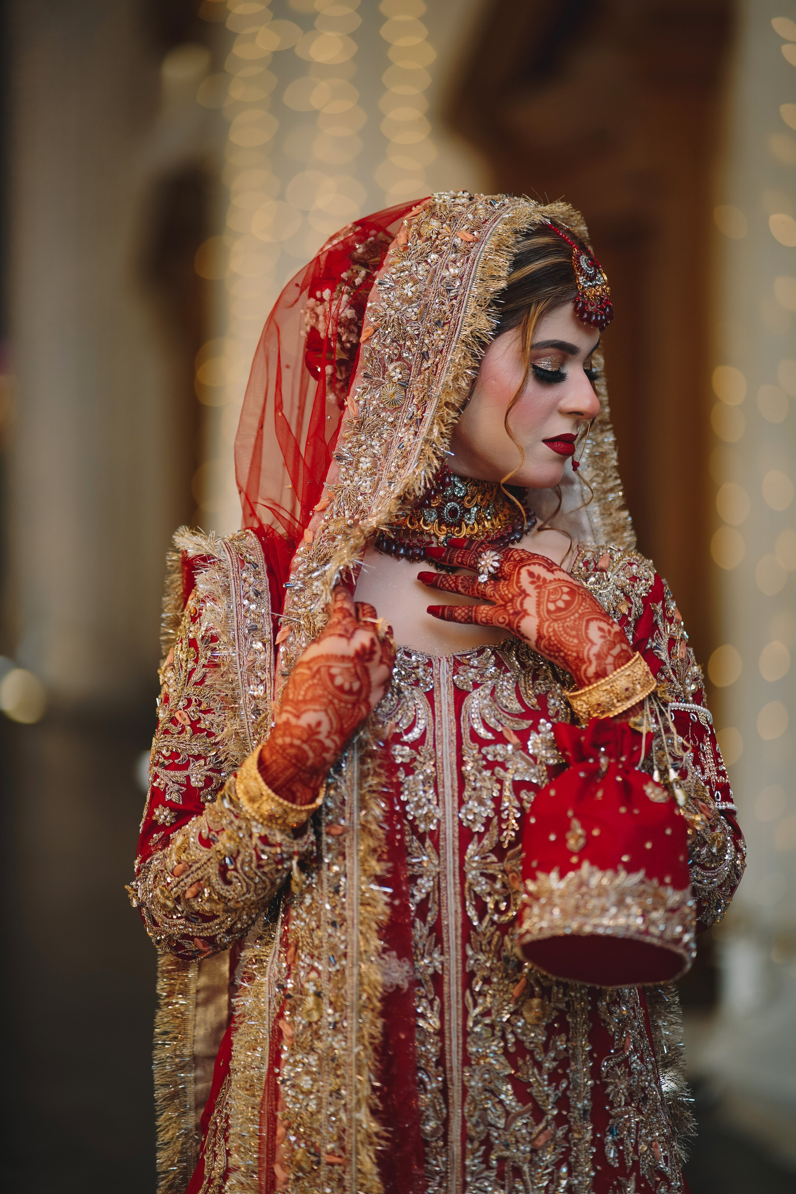 Portfolio. MomentsbyFNF — capturing timeless wedding stories across Pakistan with passion, artistry & heart