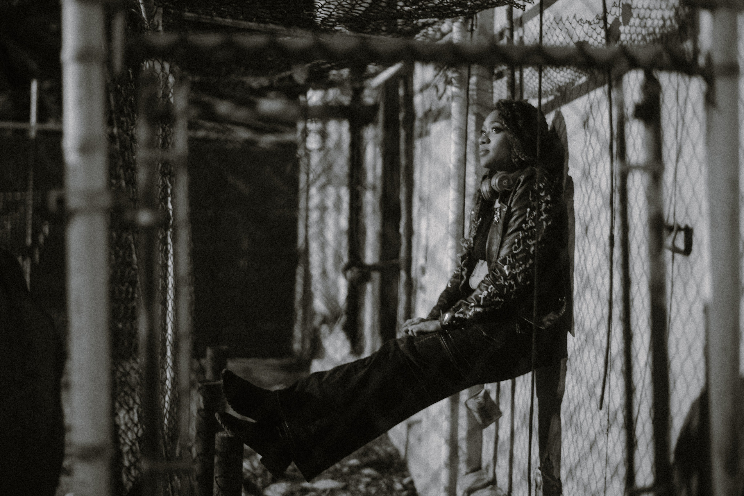 The cage (NY). Photographer New York / Los Angeles