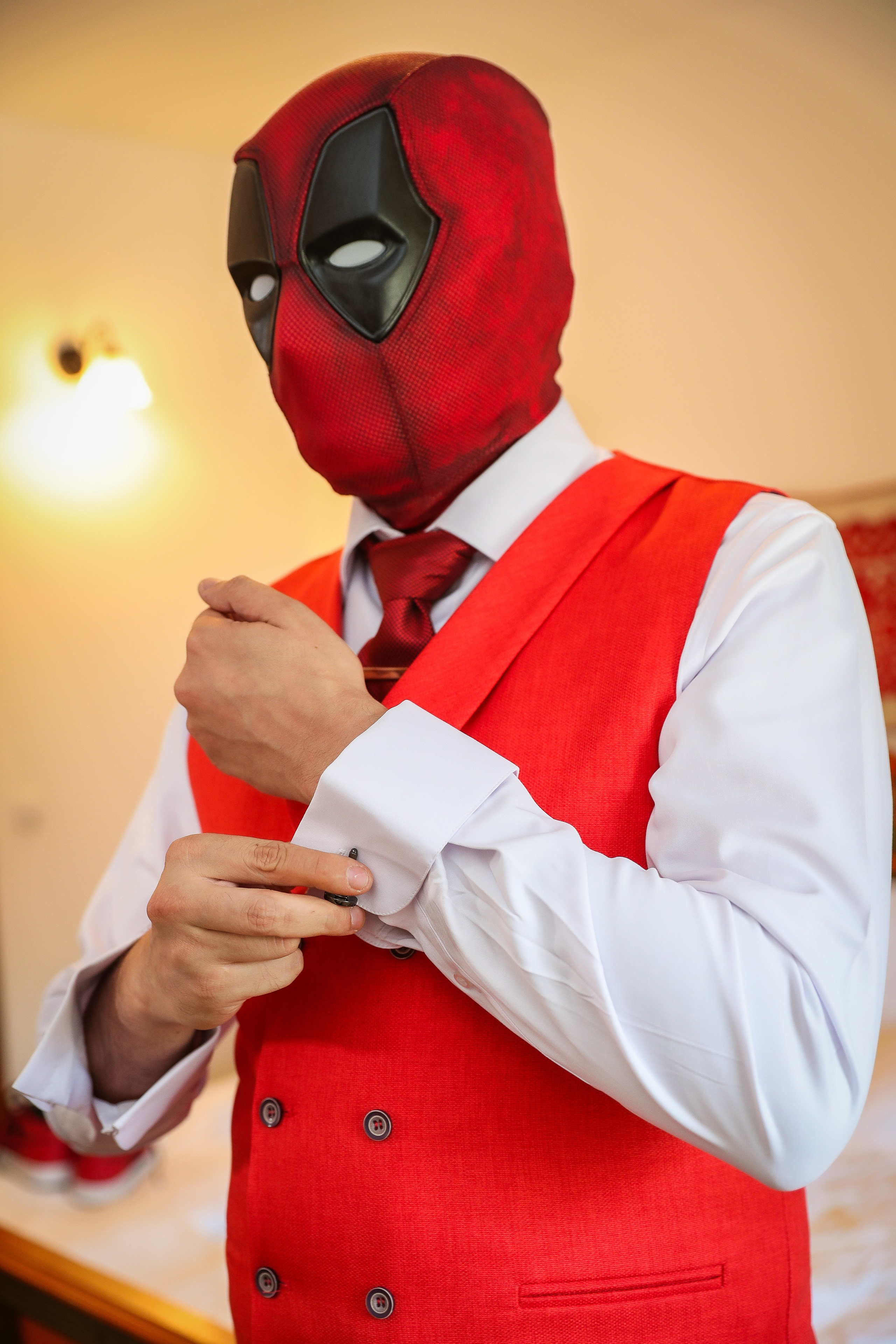 Orsi & Remus, eleganță în inima Transilvaniei. Rares Bucur is a professional wedding photographer based in Cluj-Napoca, Romania, specializing in wedding photography