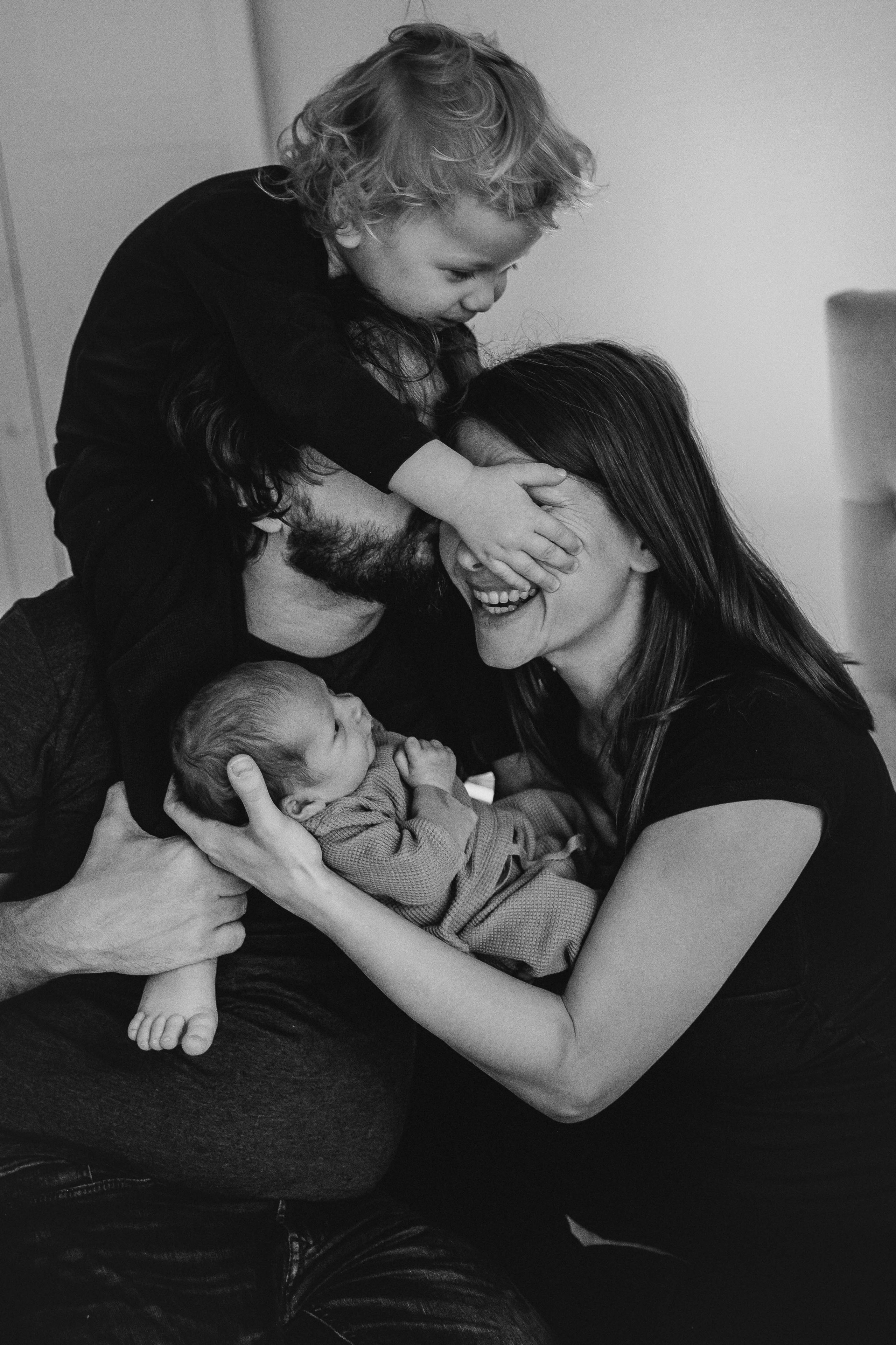 Newborn (Homestory). Wedding Photographer