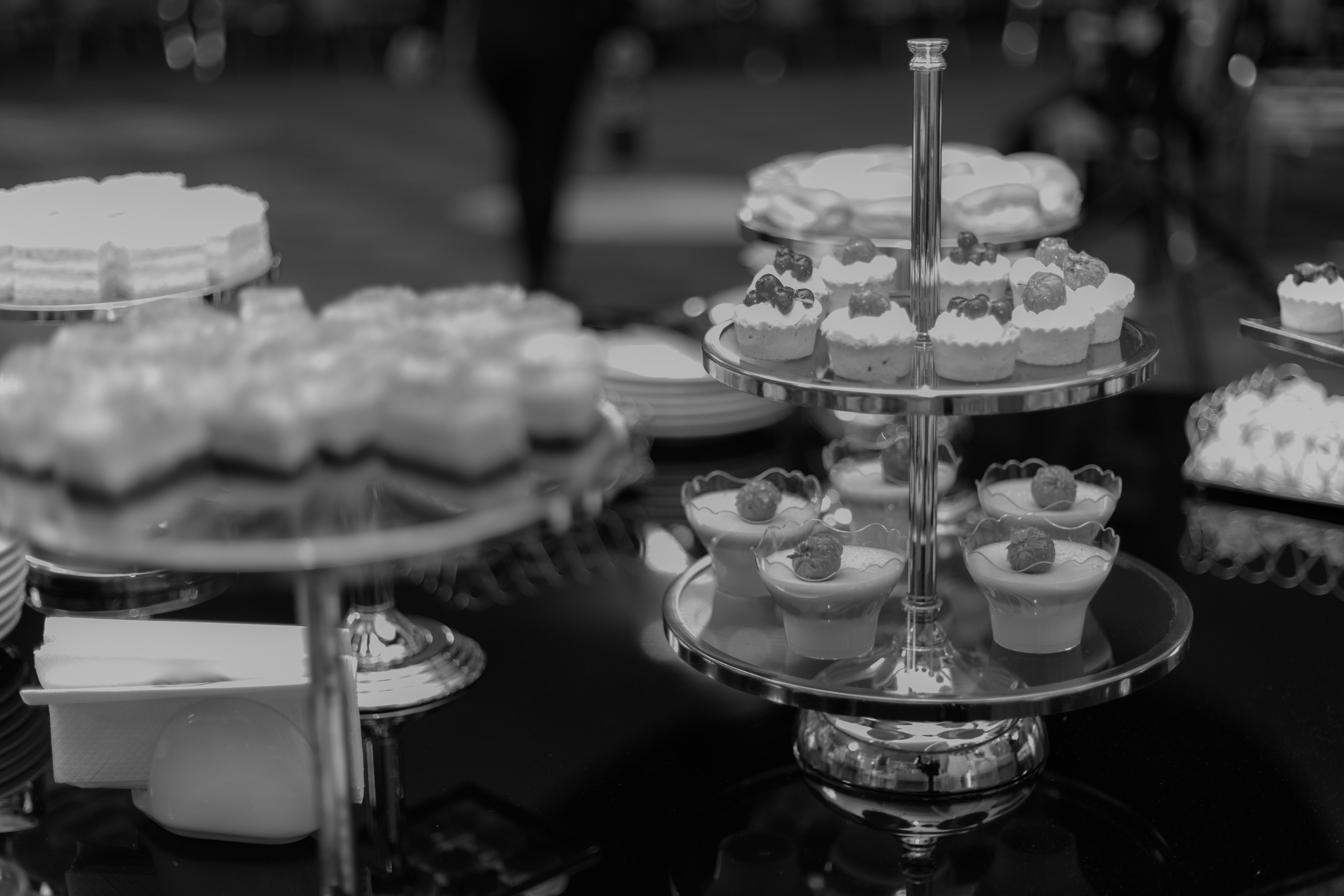 Valentina & Marcel. Fotograf si videograf — evenimente si studio