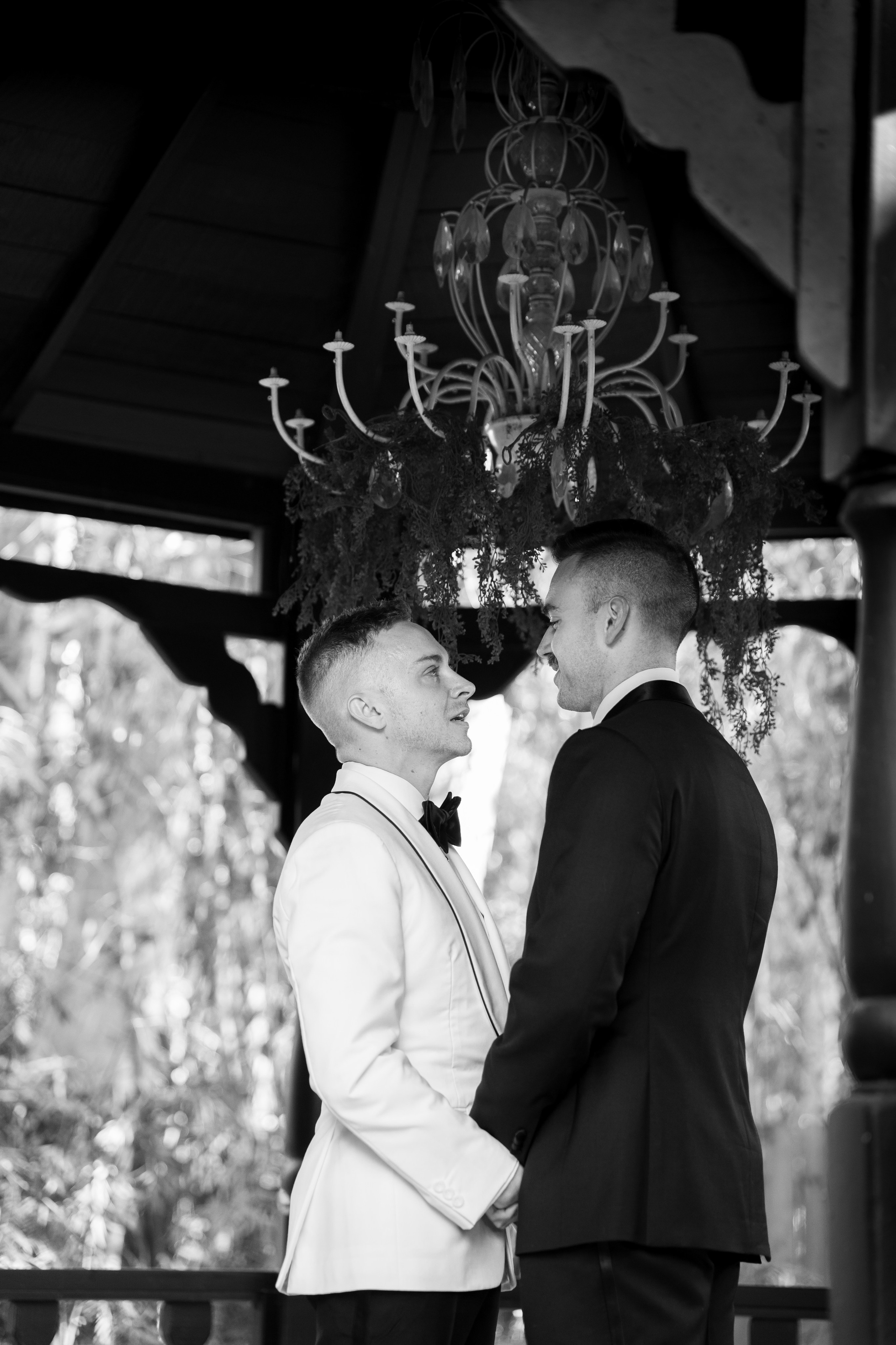 LGBT wedding photographer in California. Wedding Photography & Videography Team in California, Los Angeles, San Francisco, San Diego and Travel