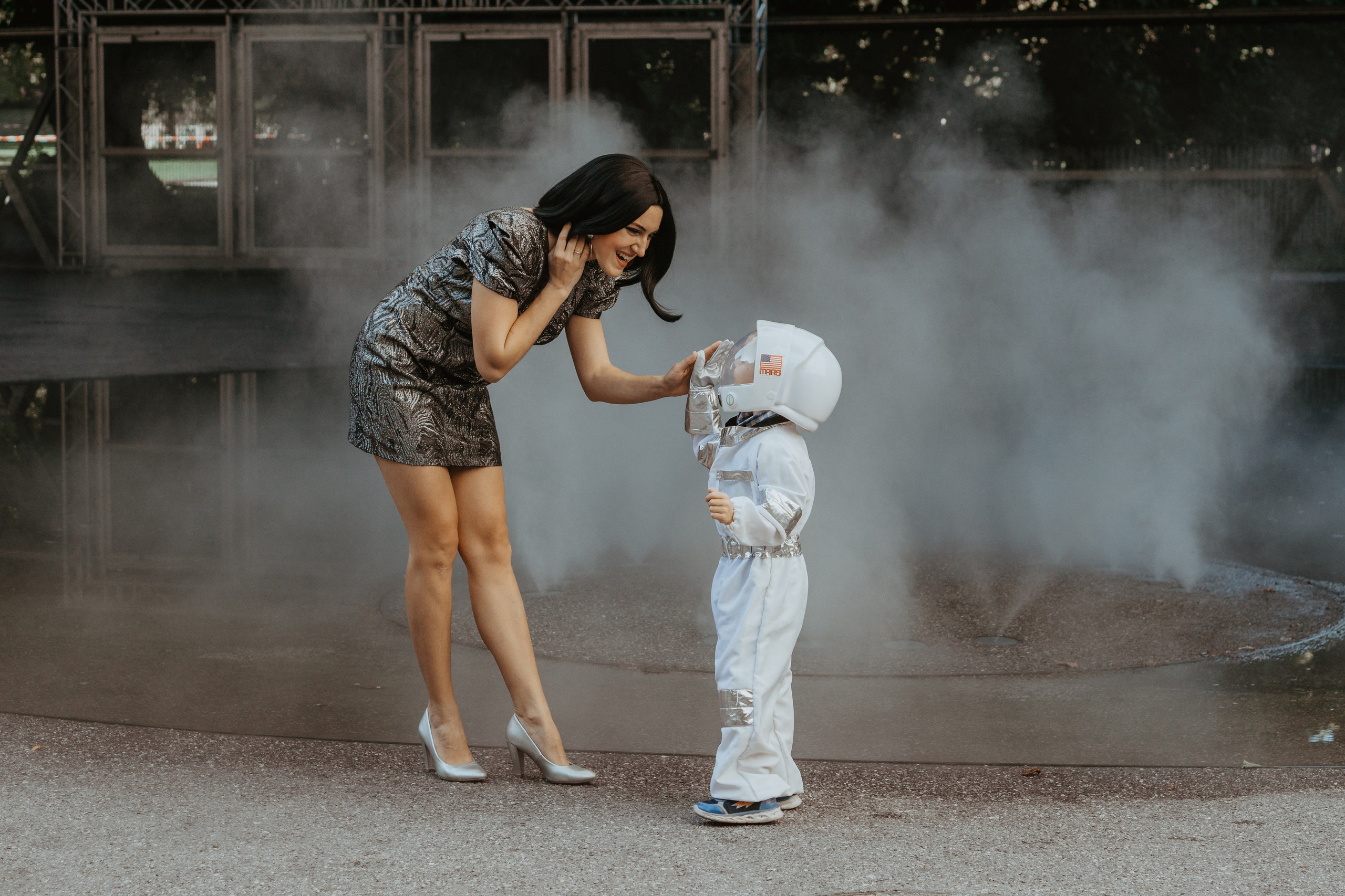 Brave astronaut and beautiful alien. Family photographer Aargau Zurich