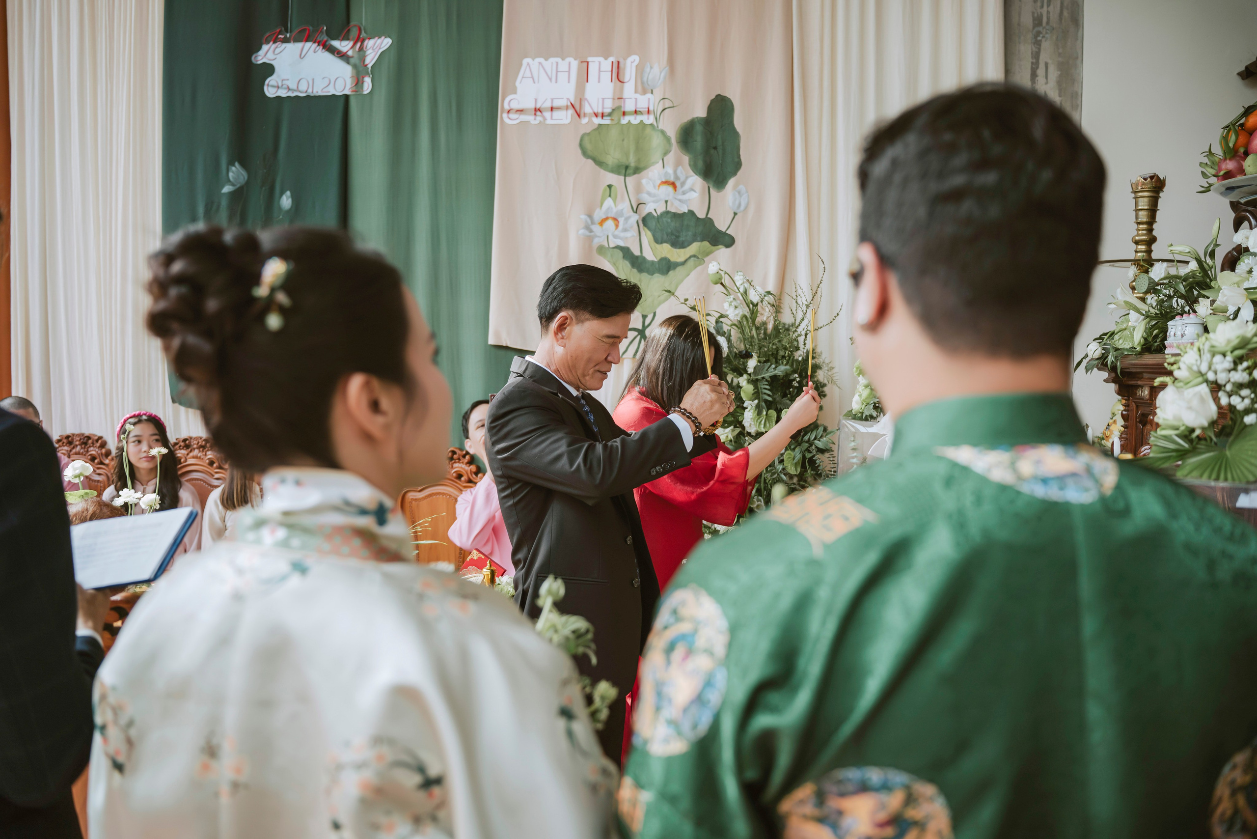 AMI & KEN. WEDDING PHOTOGRAPHER IN VIETNAM