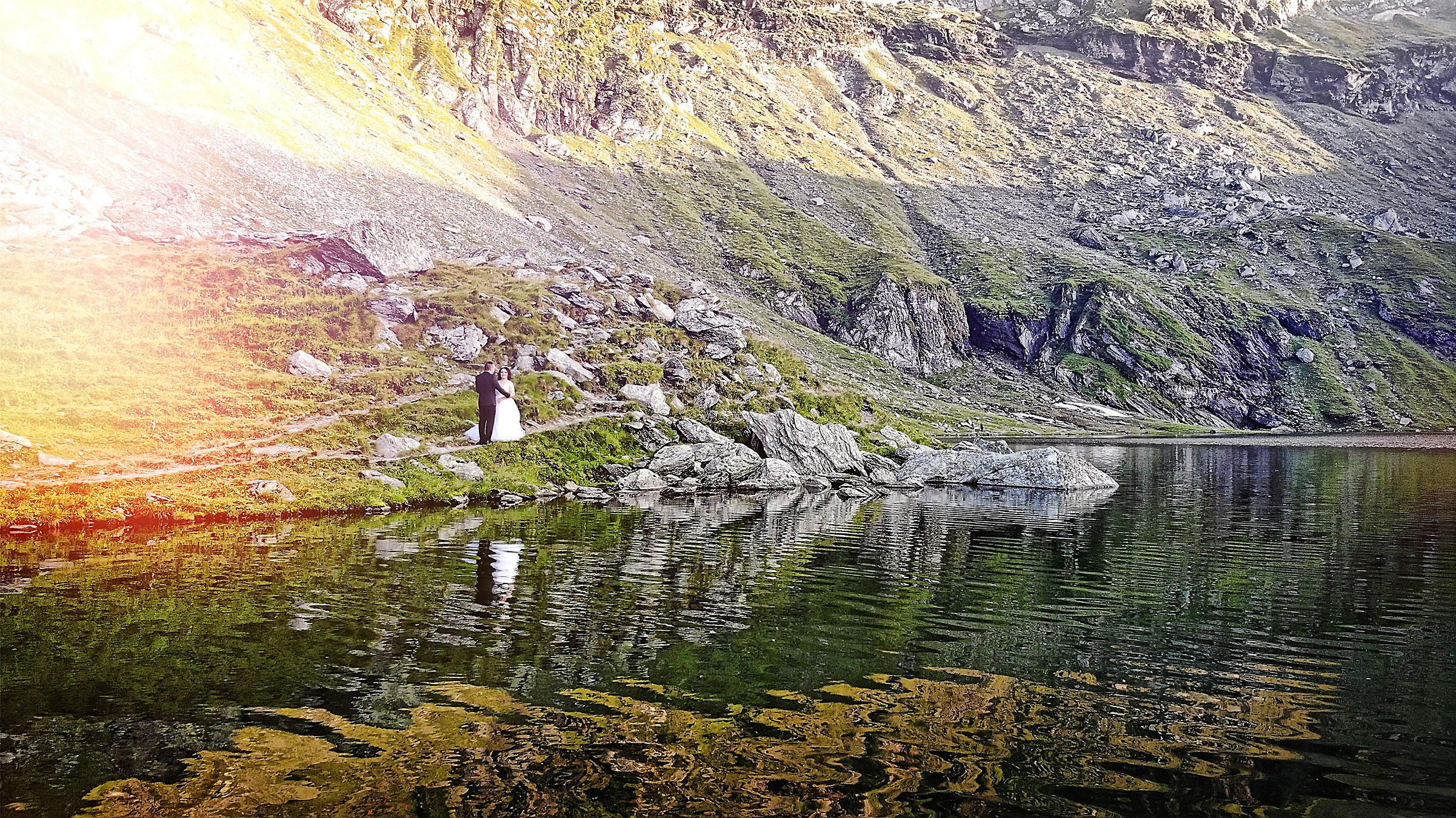 Sedință Trash the Dress Simona & Marian, Transfăgărășan. Fotograf Nunta Craiova
