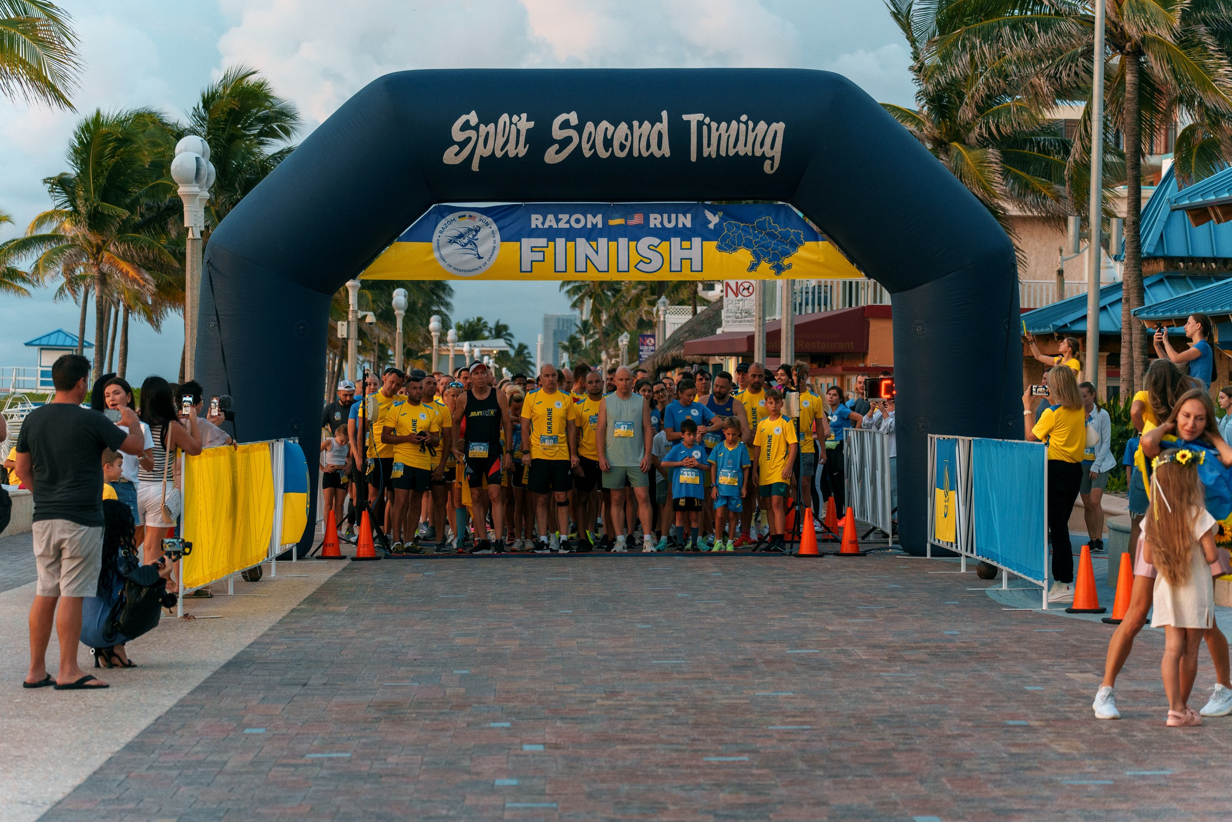 RAZOM RUN. ФОТОГРАФ ФЛОРИДА МАЙАМИ