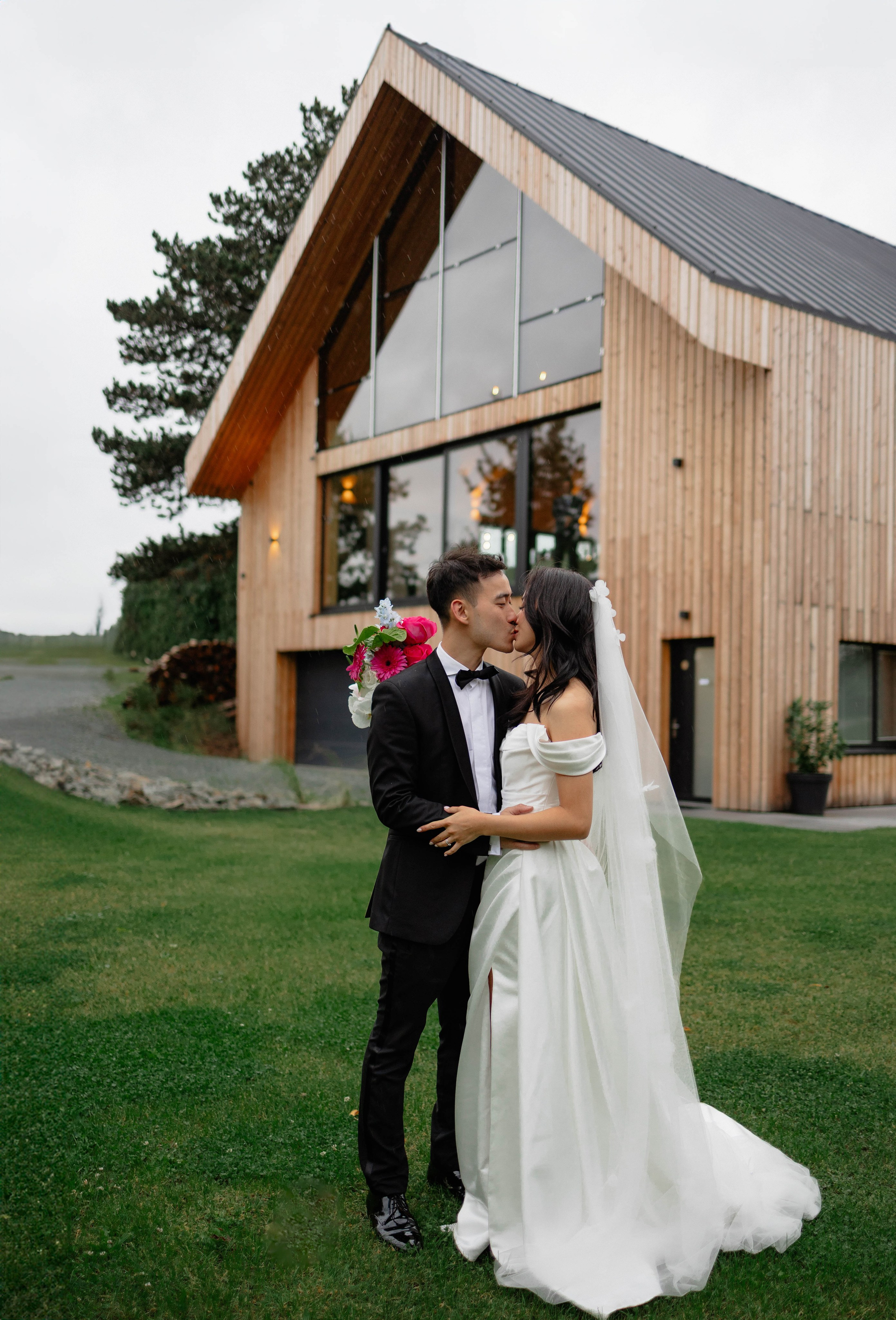 Wedding at Samota Pierre