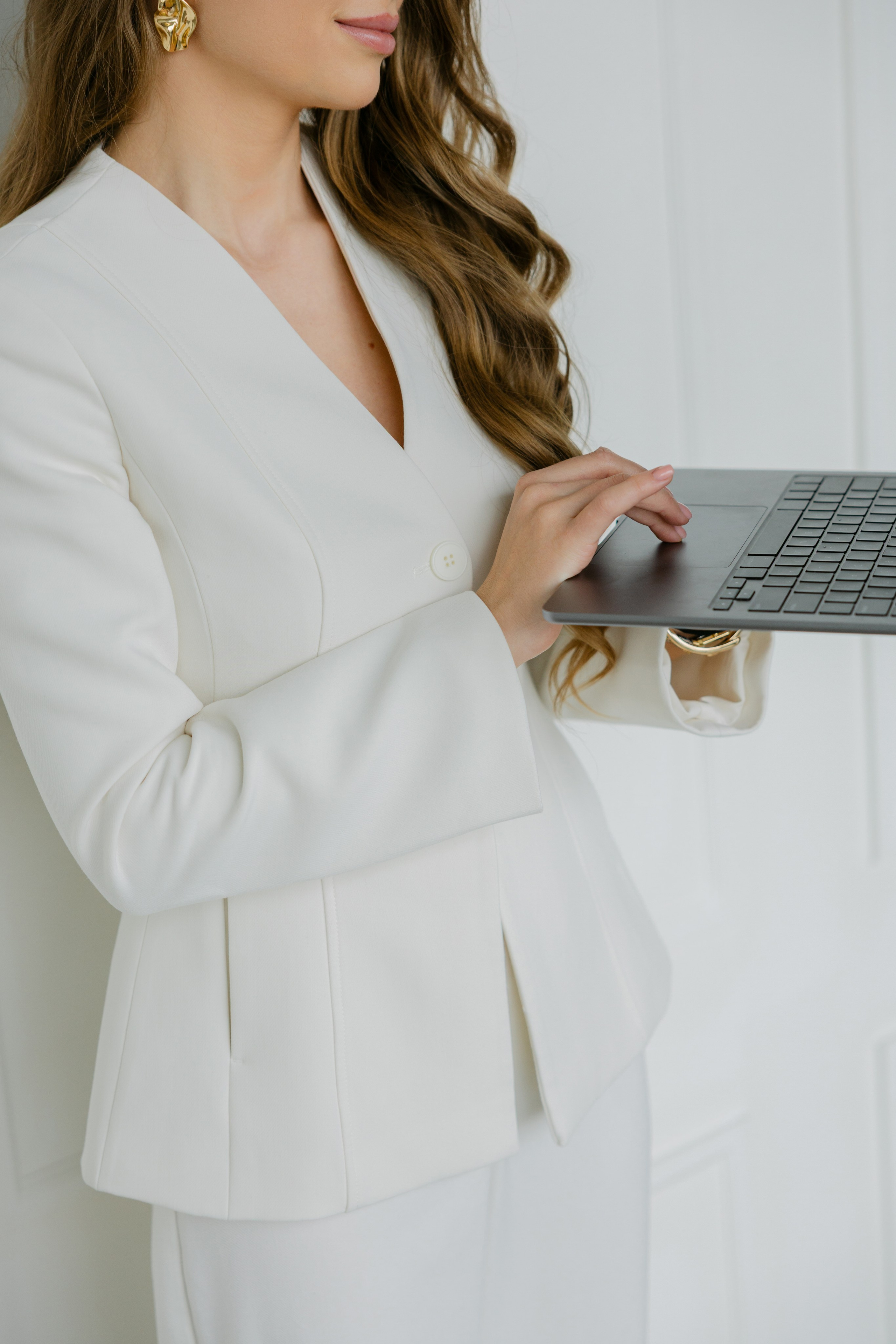 Aesthetic Specialist. Home