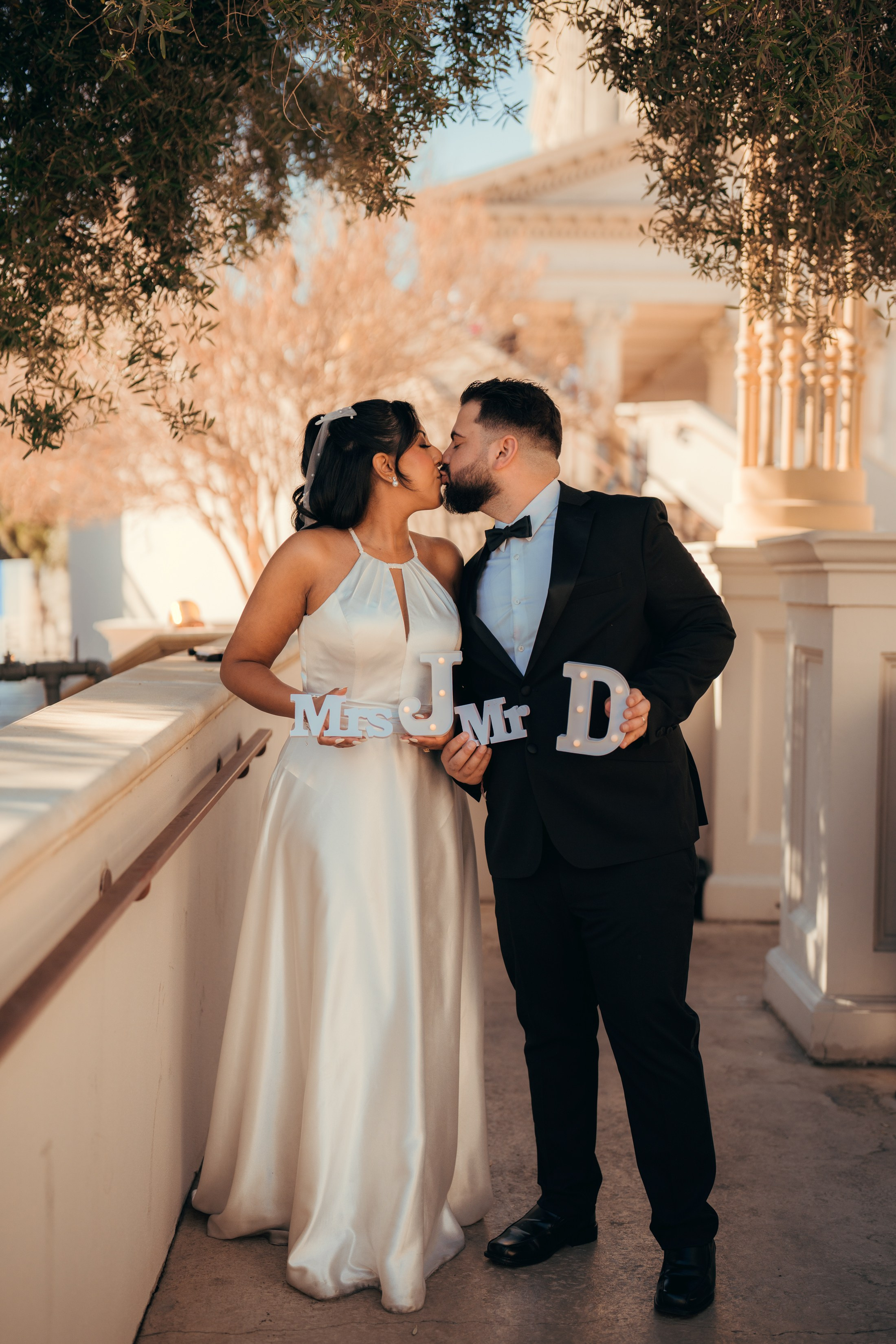 Dave&Jessy. Wedding & elopement photographer Viktoriya Kravtsov. Las Vegas