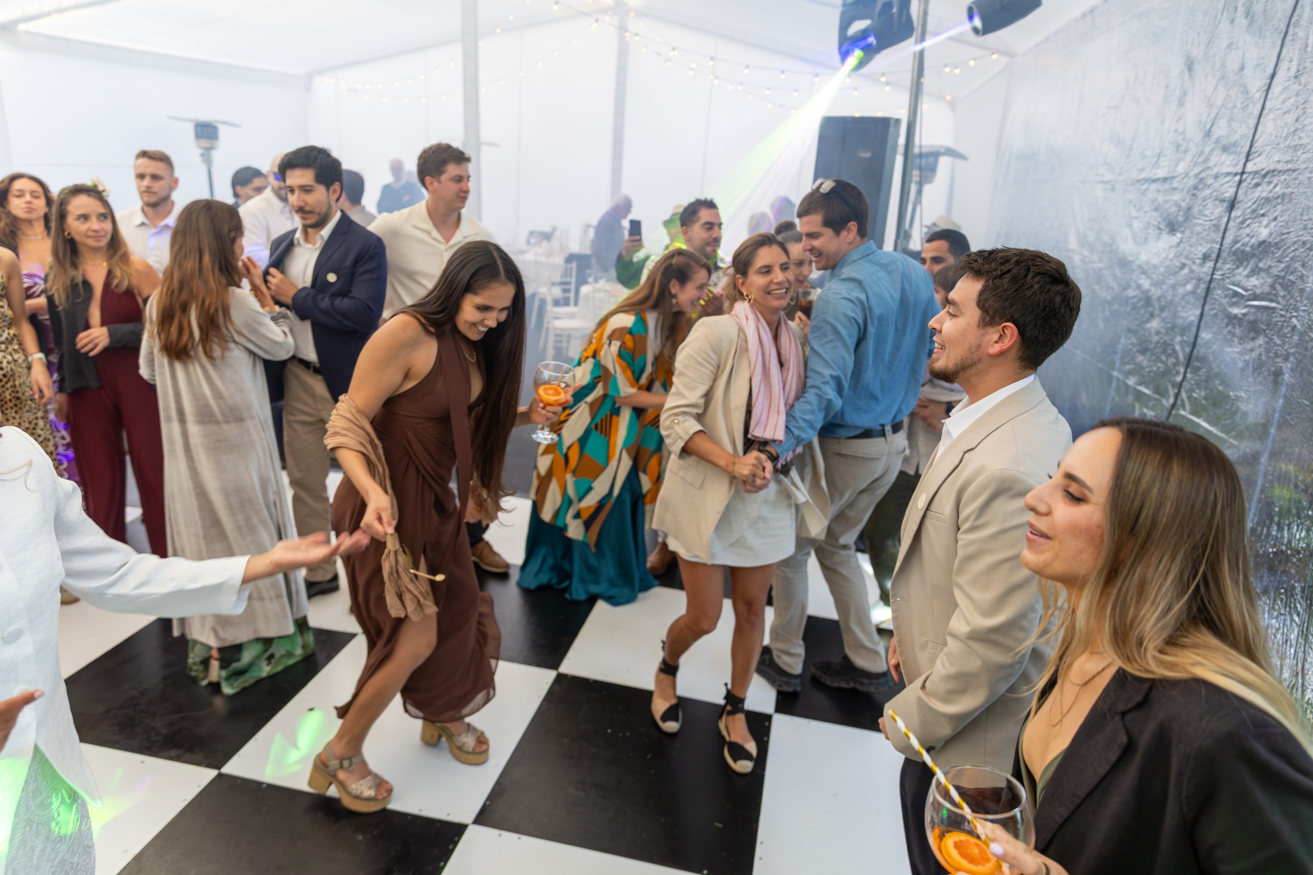 Javiera y Diego. Dinka & Emilio - El arte de preservar lo que no se repite