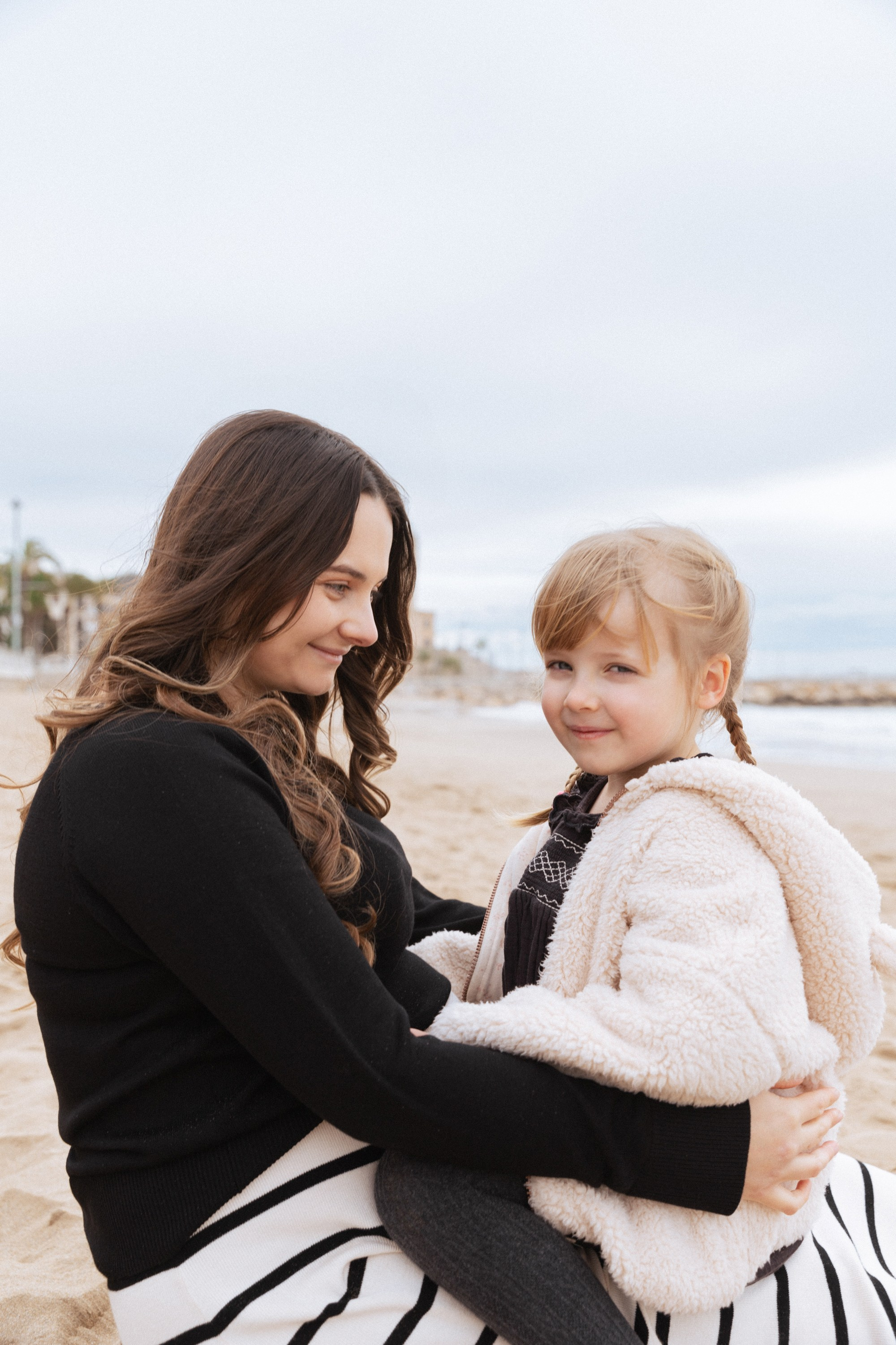 Pregnancy. Fotógrafa en Barcelona Sitges Kateryna Shelkovnikova