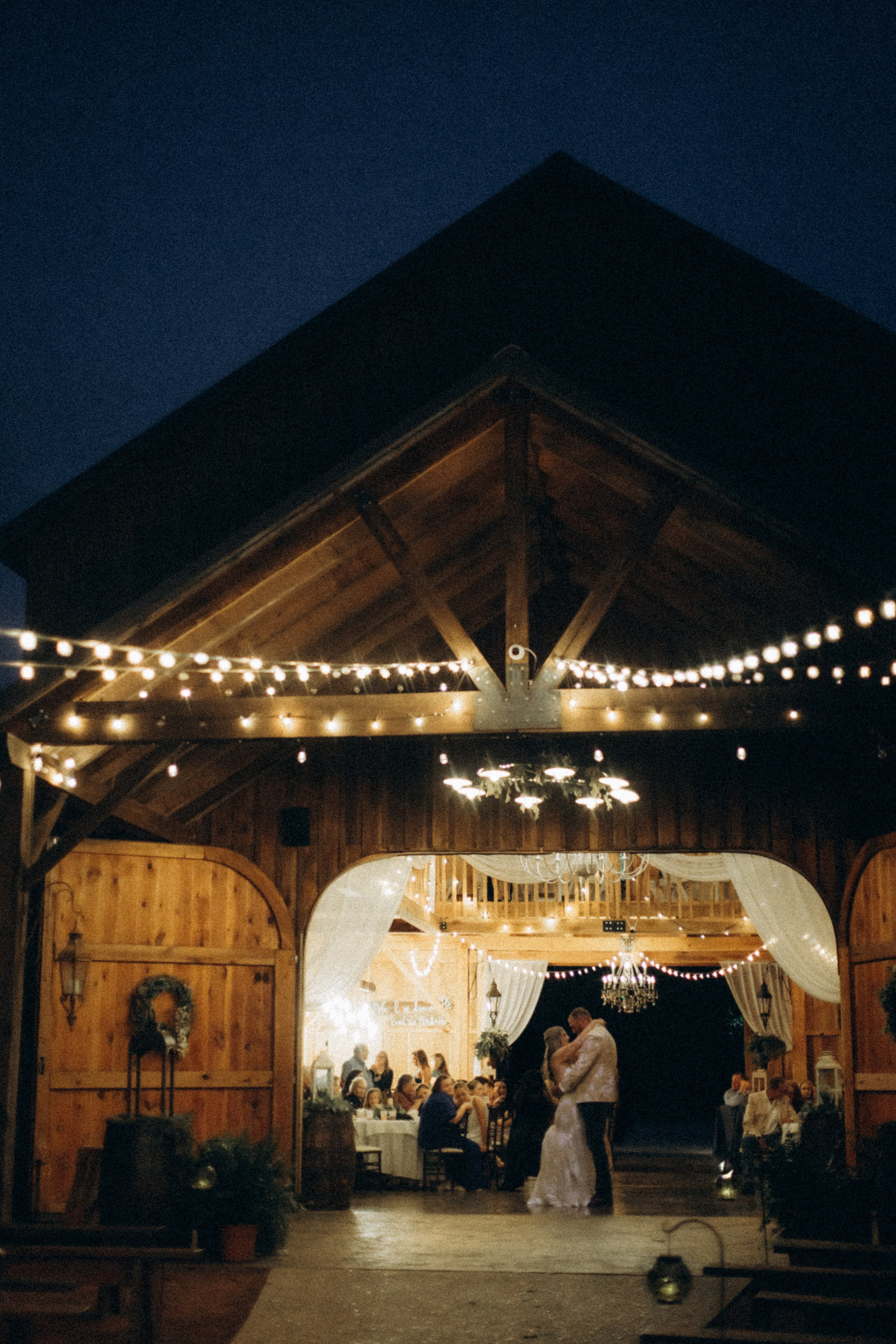 Blake & Stacy (KY). CAPTURED BY SHANKS PHOTOGRAPHY