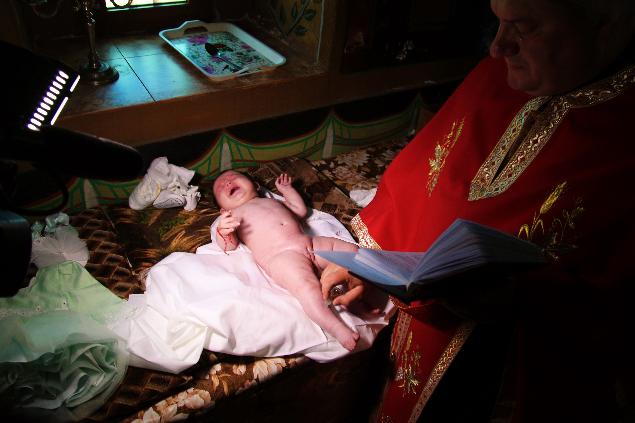 BYZO MEDIA. PETRU BYZO - family and children photographer in ROMANIA