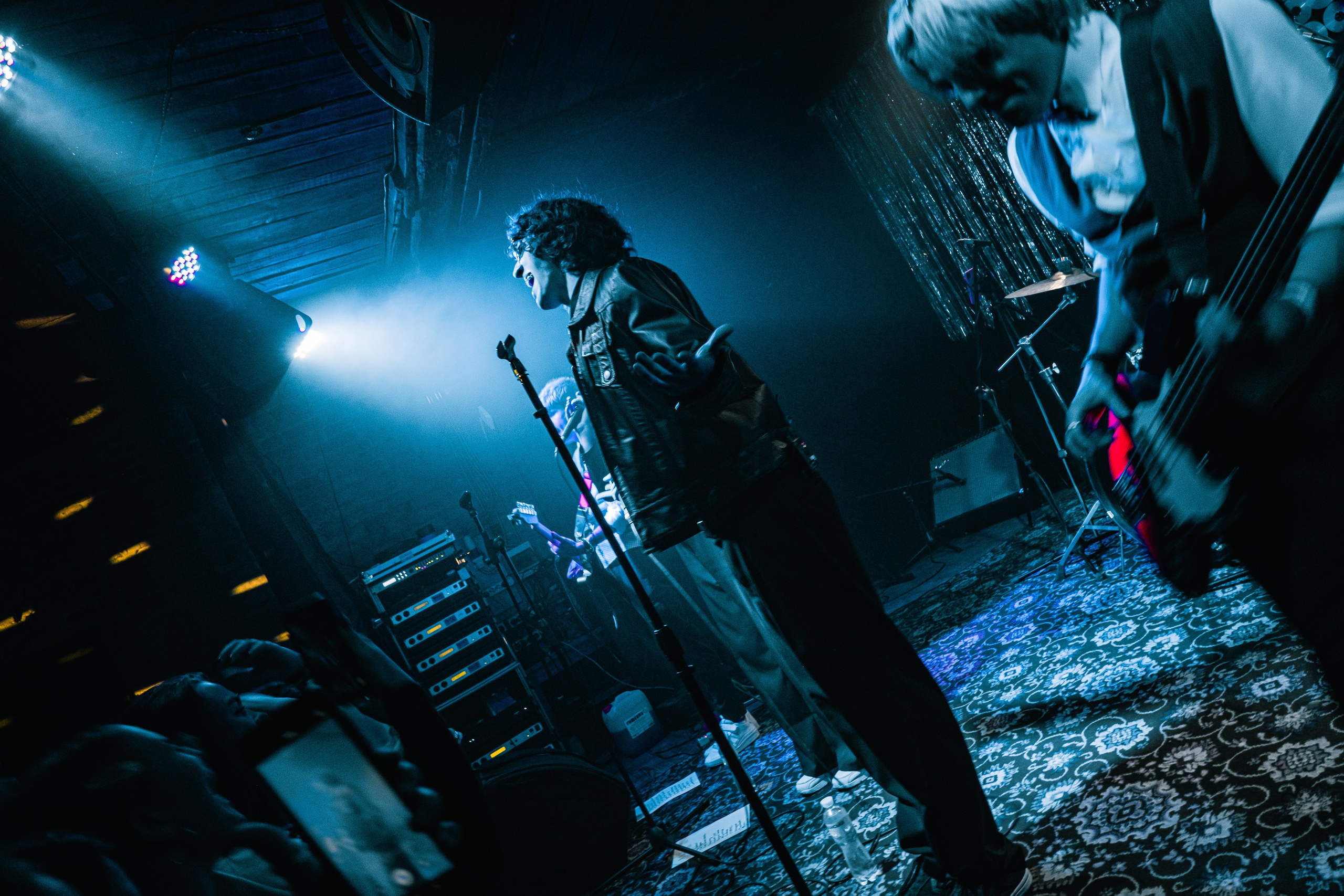 THE CURLY. Photography of Fujicolor.104