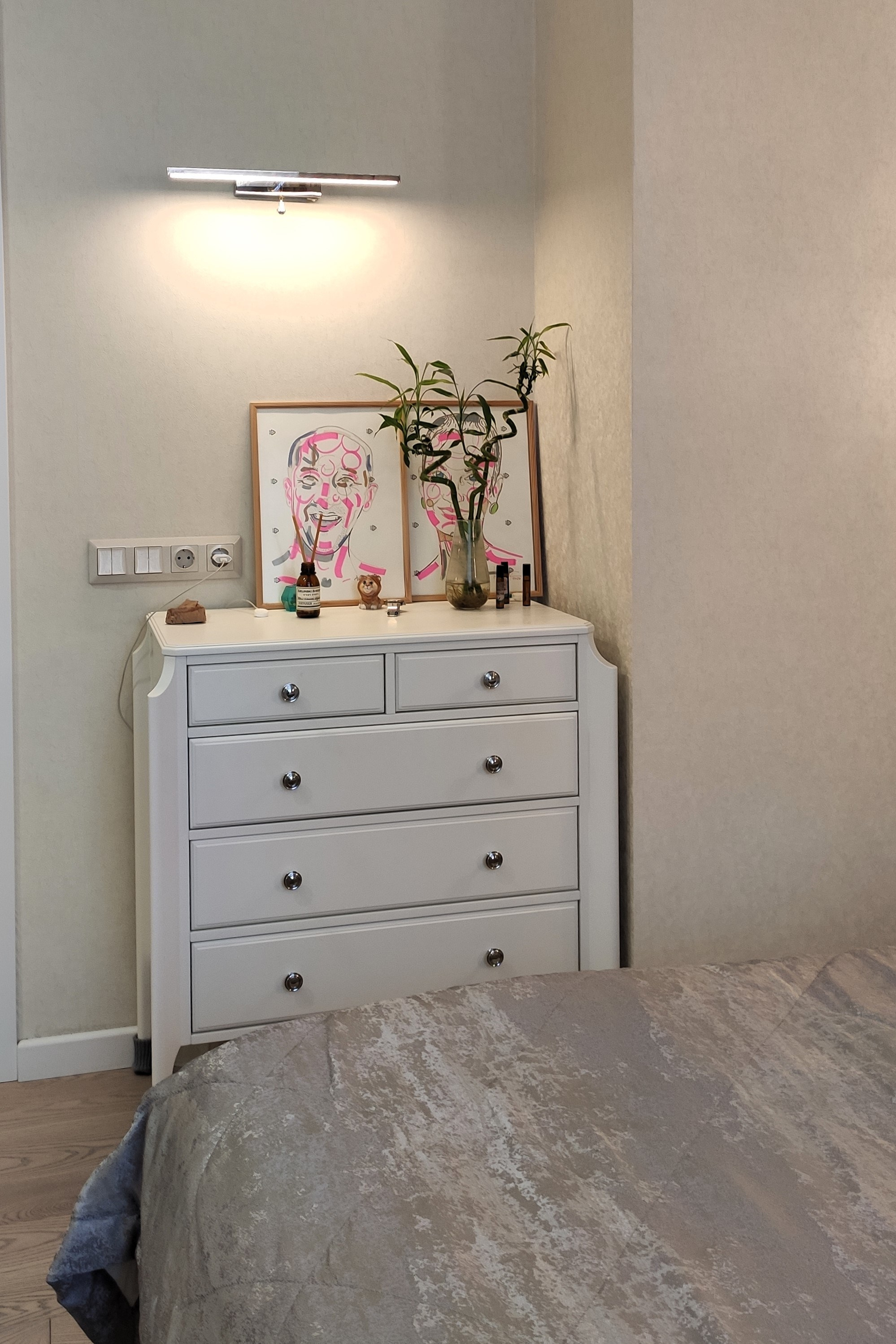 Кейс по дизайну. Алена и Даниль, пара 45+, врач и практикующий йог. Change4Life: медитации, выгорание, мягкие навыки, ретриты