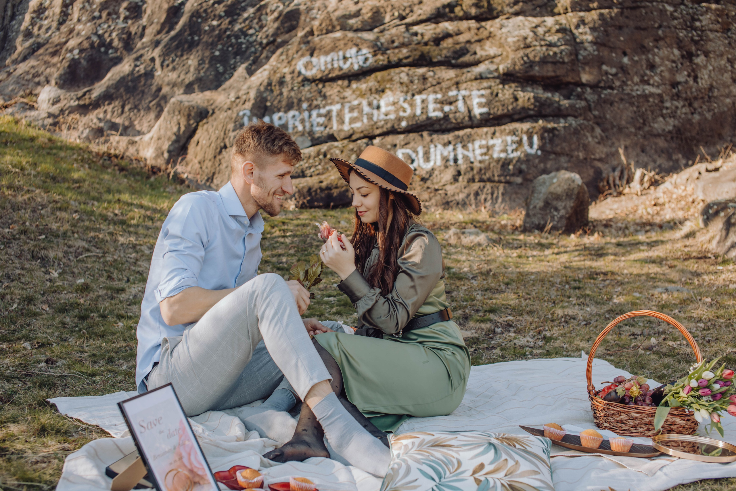 Beni & Adina. Wedding & couple photographer from Romania Rut Vetan