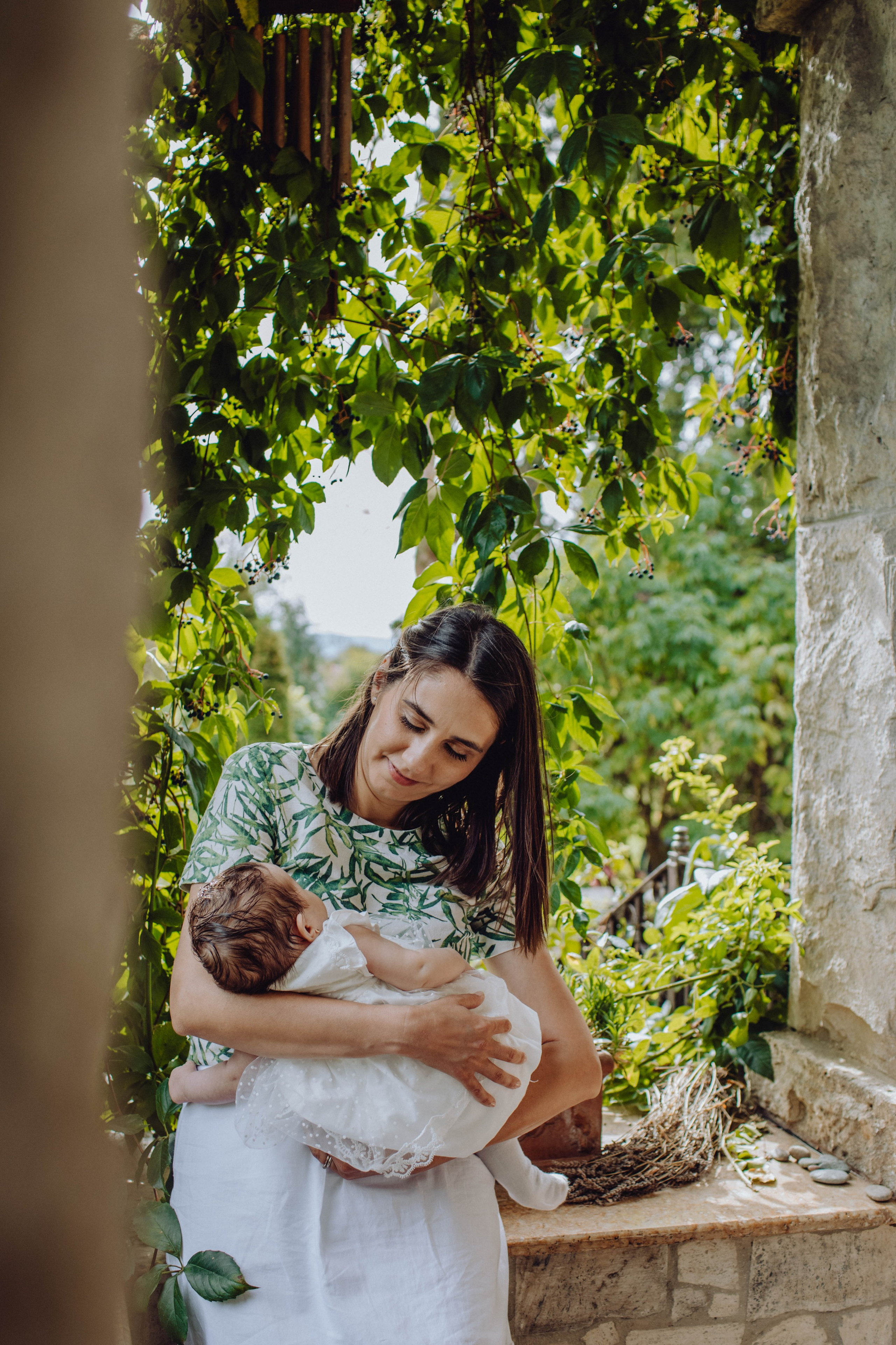 Ana. Wedding & couple photographer from Romania Rut Vetan