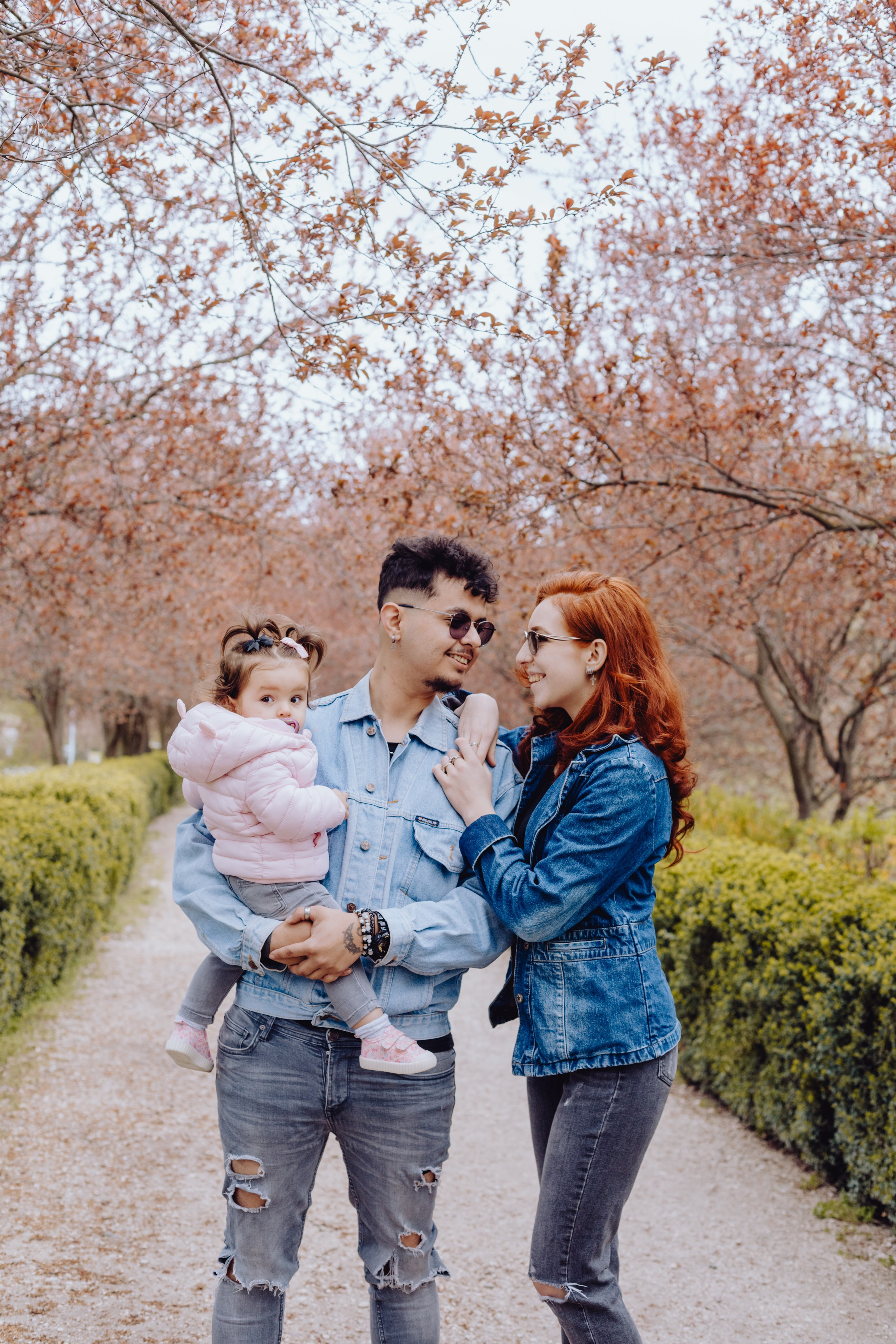 Paul & Maria. Wedding & couple photographer from Romania Rut Vetan