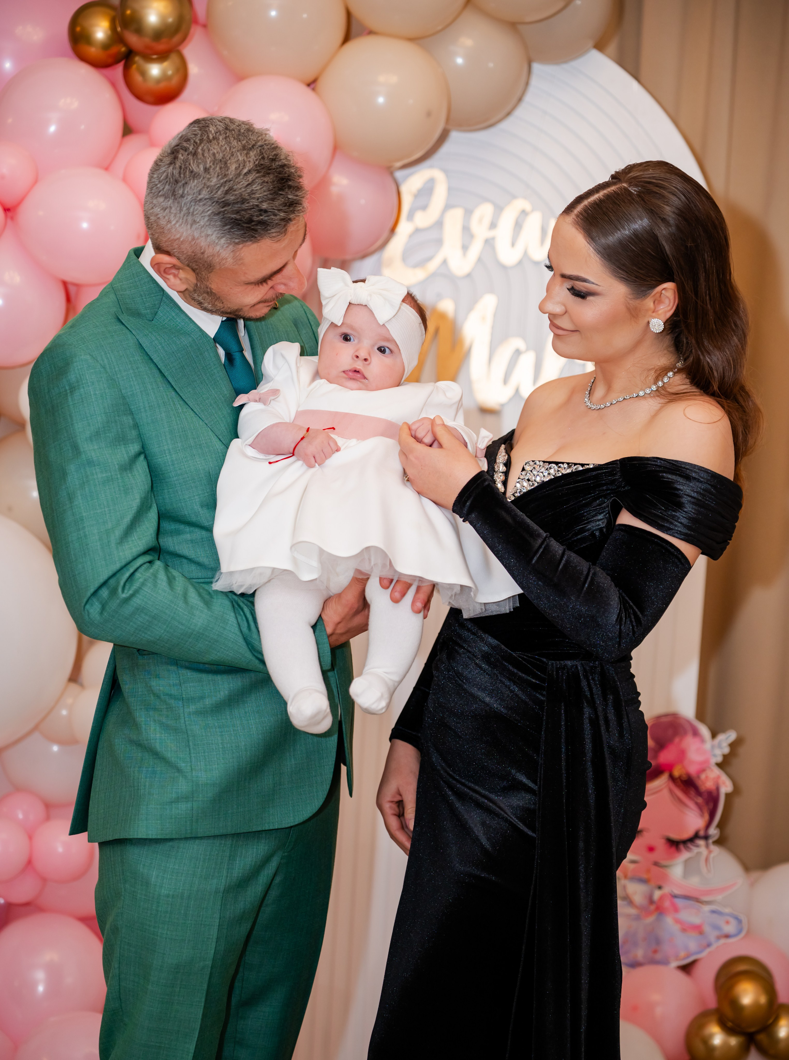 Botez EVA MARIA. MCM Happy Studio – Fotograf & Videograf Evenimente | Nuntă & Botez