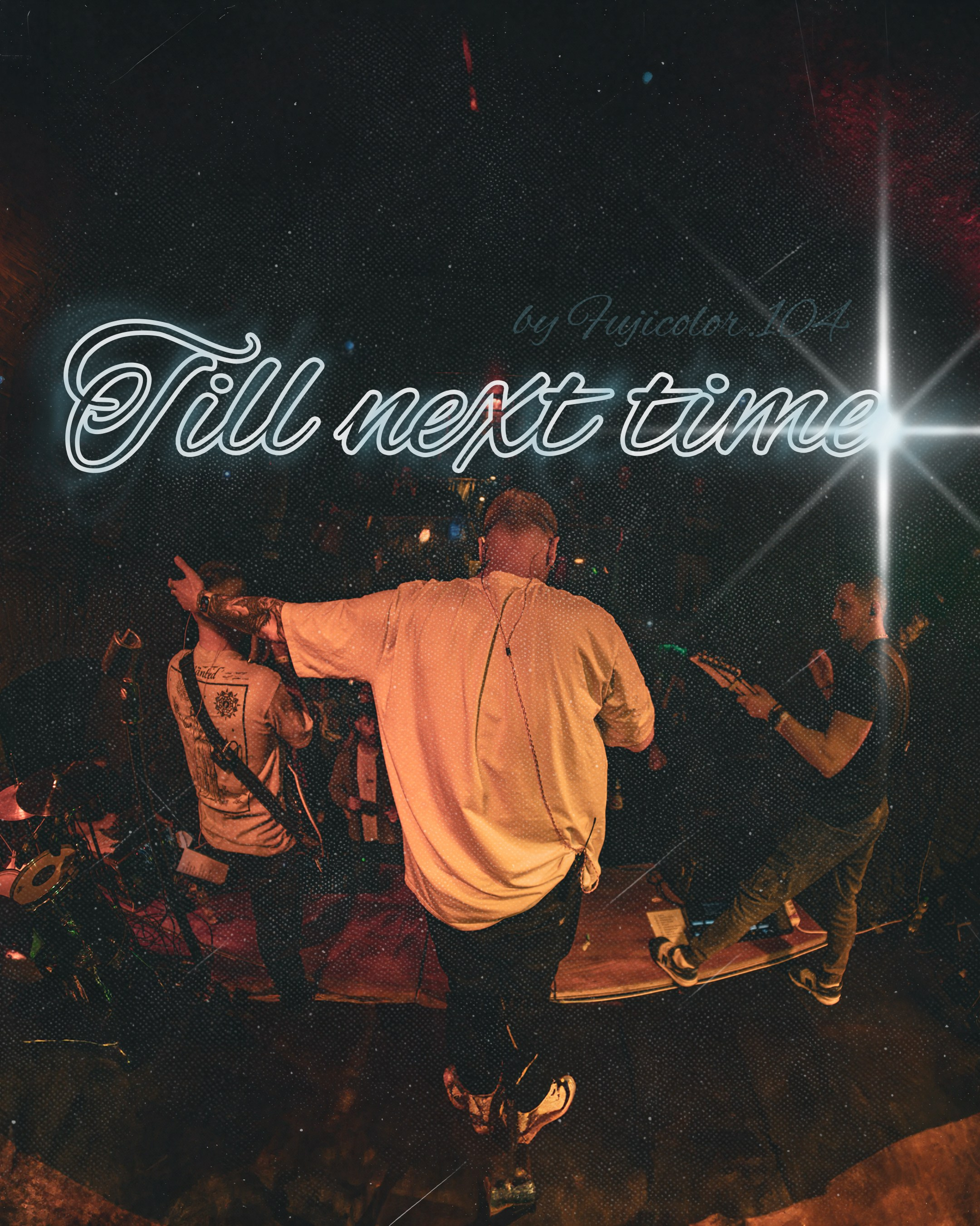 CROSSCHAINS. Photography of Fujicolor.104