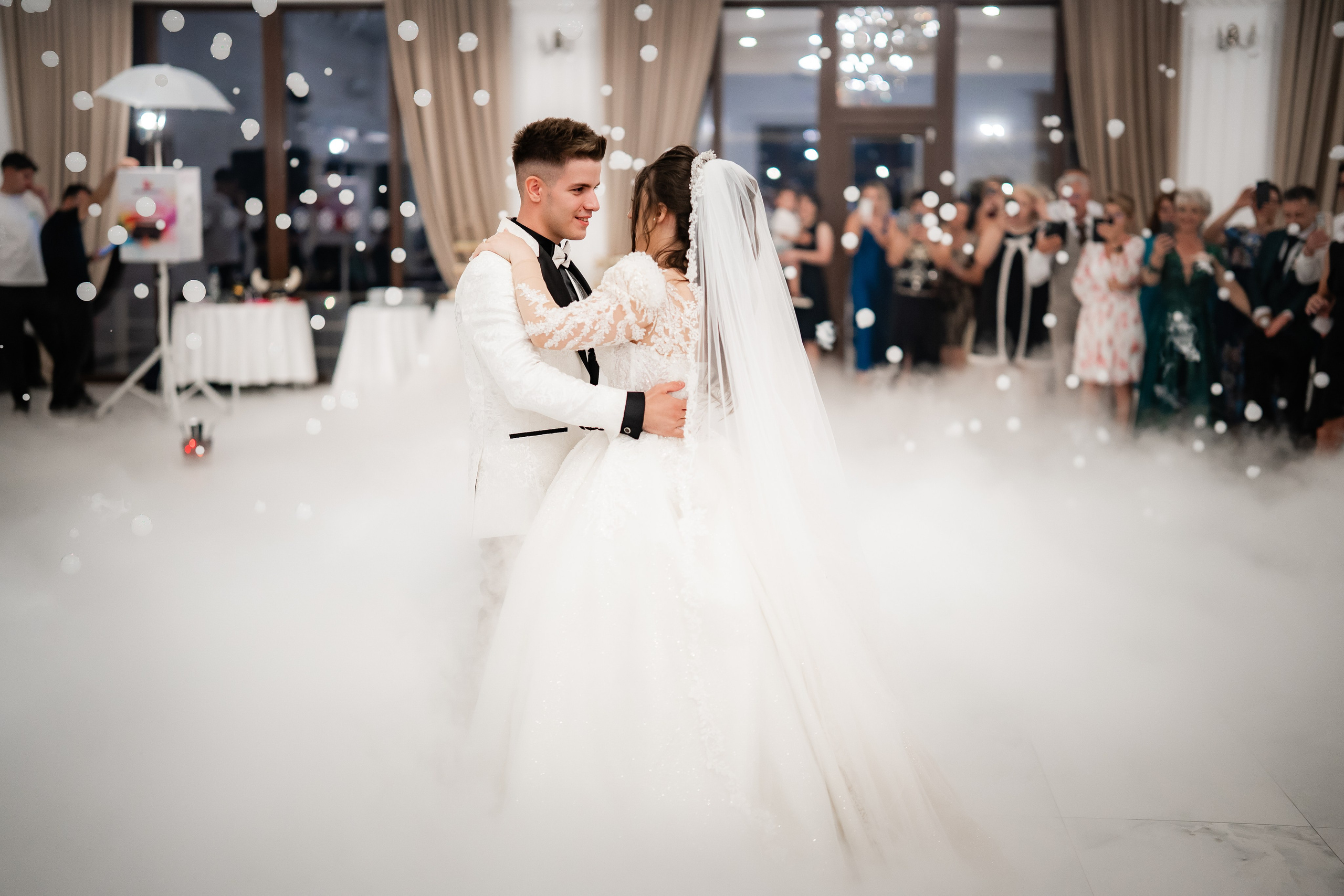 Nunta in mijloc de vara - Anne Marie & Cristian. Fotografi de nunta in Bucuresti, Iulia si Stefan Ovidiu