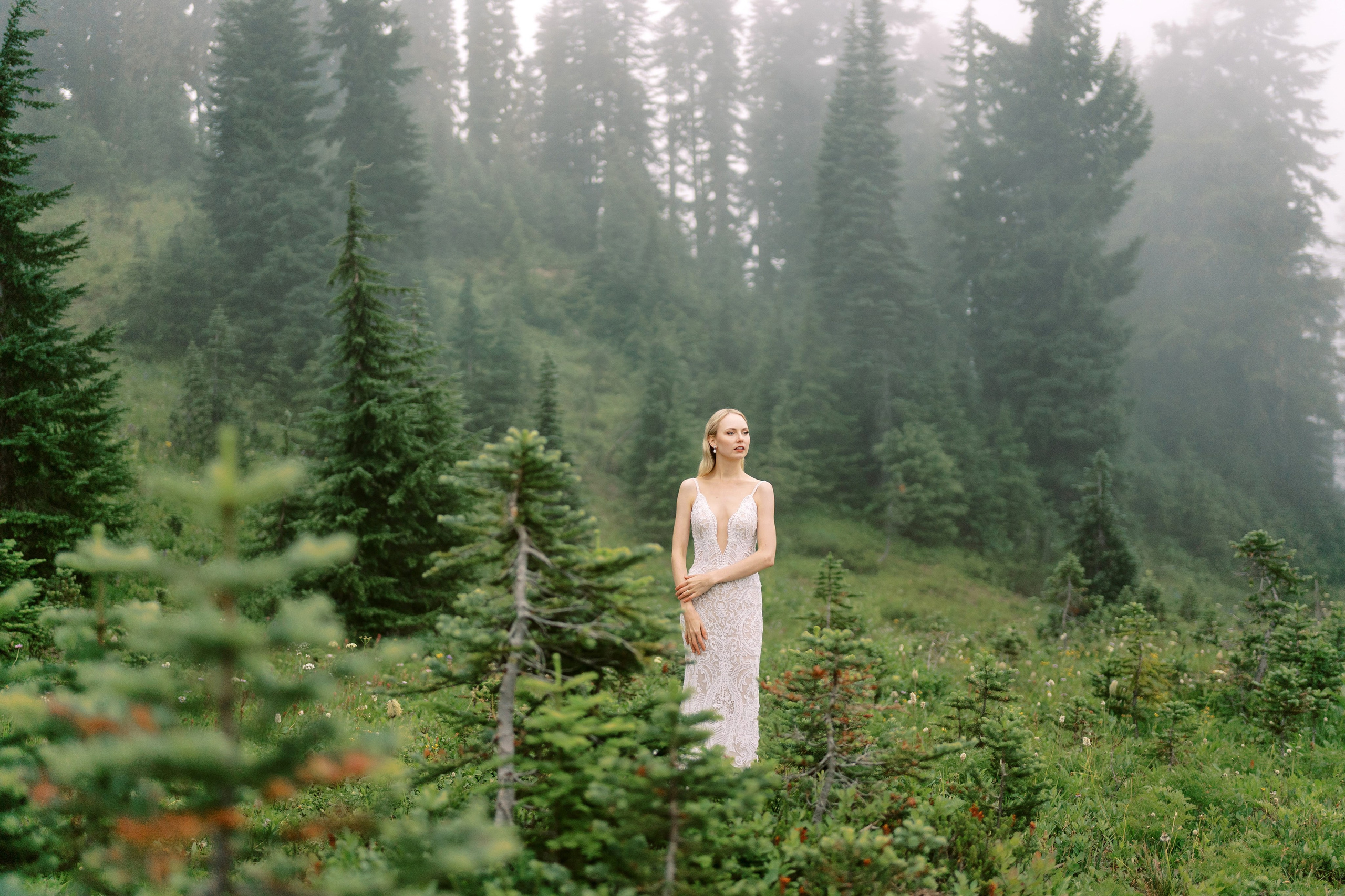 Rachel & Ryan Wedding photoshoot. August 2024. Little Tipsoo Lake, WA Day 2. EVAN ARISTOV WEDDING PHOTOGRAPHY — Seattle Wedding Photographer