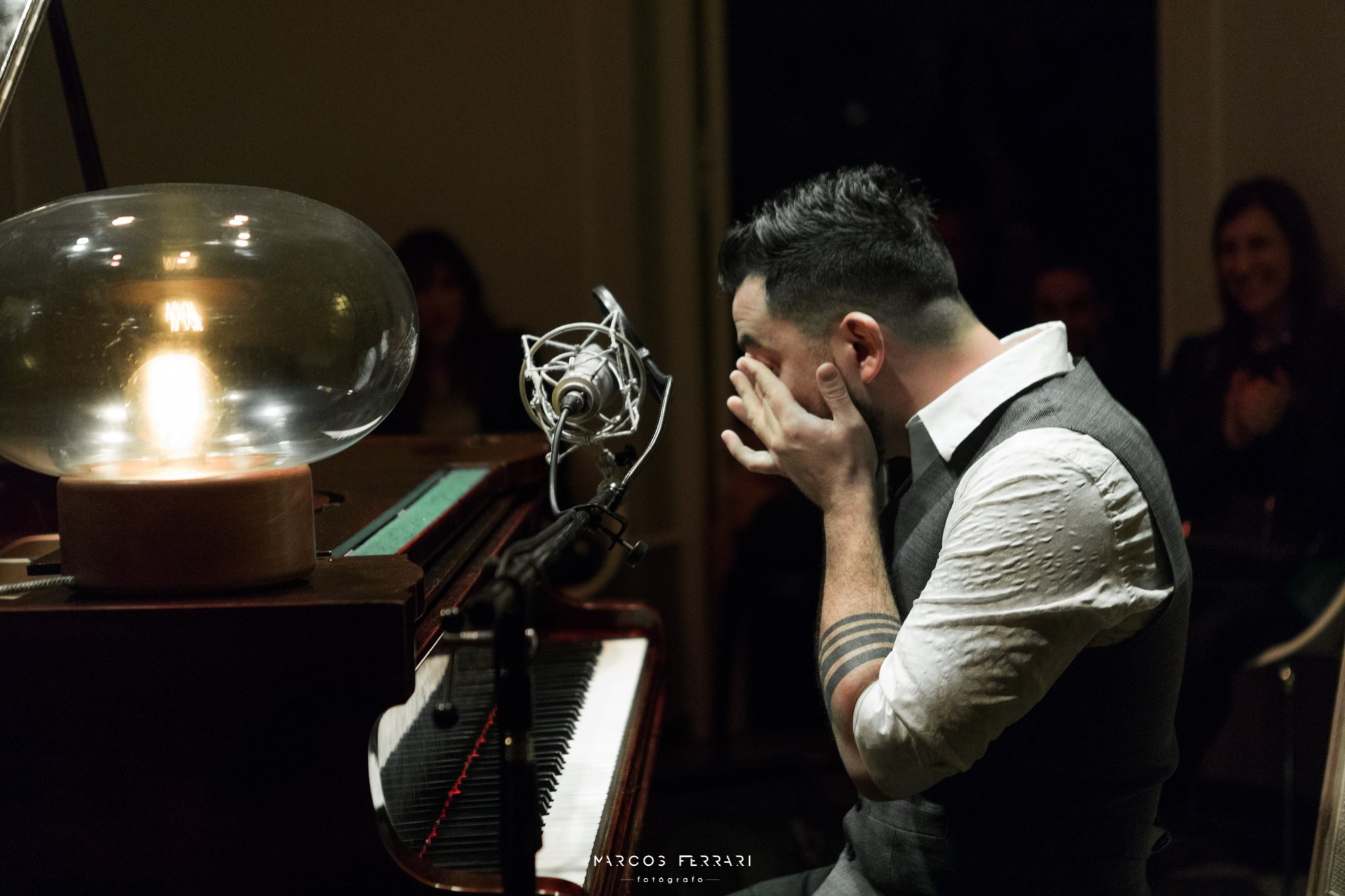 PABLO CORDERO | Solo (show). Marcos Ferrari Fotógrafo