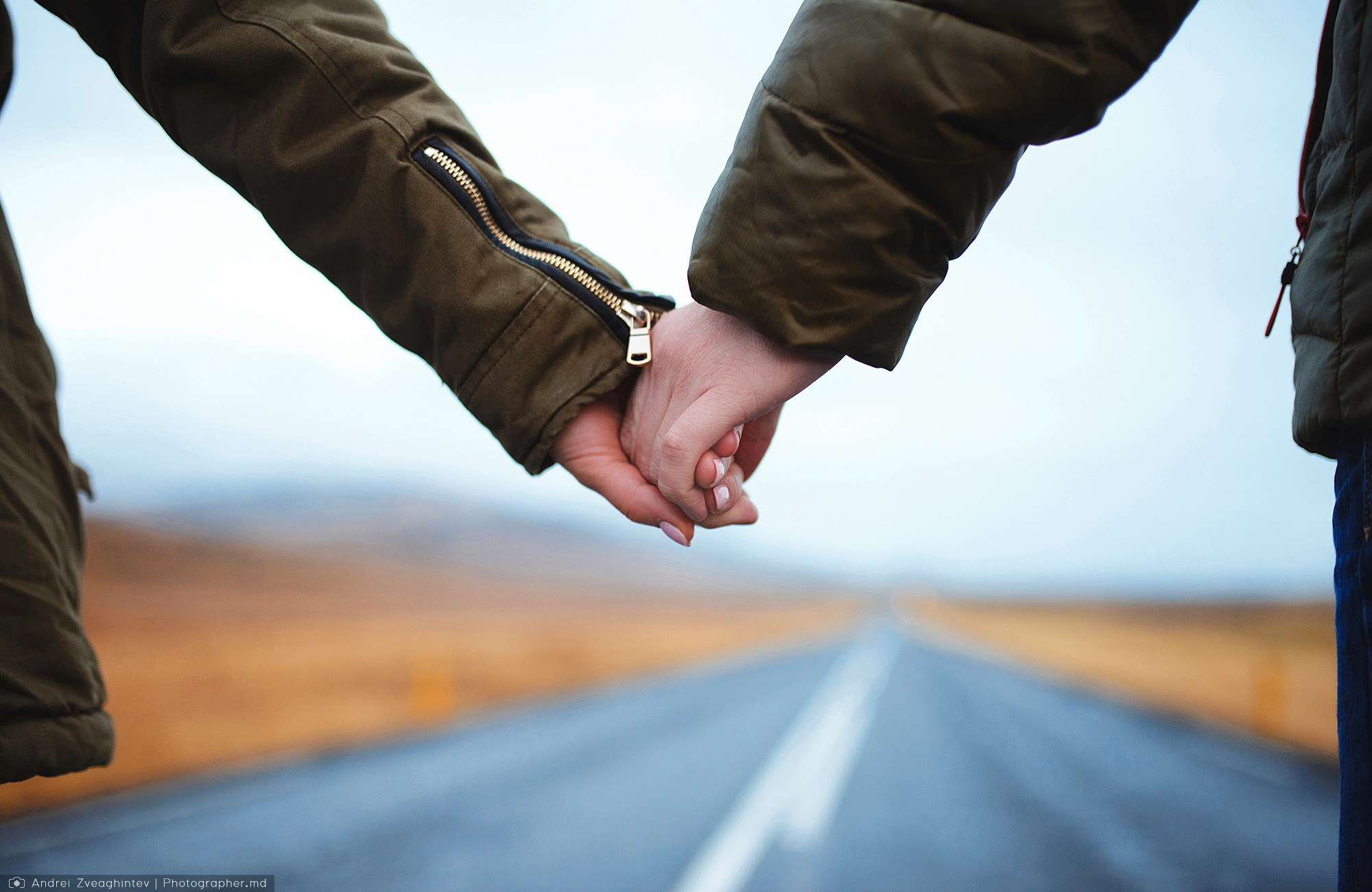 Fotograf love story in Islanda - Andrei Zveaghintev. Fotograf nunta si familie in Moldova, Chisinau - Andrei Zveaghintev