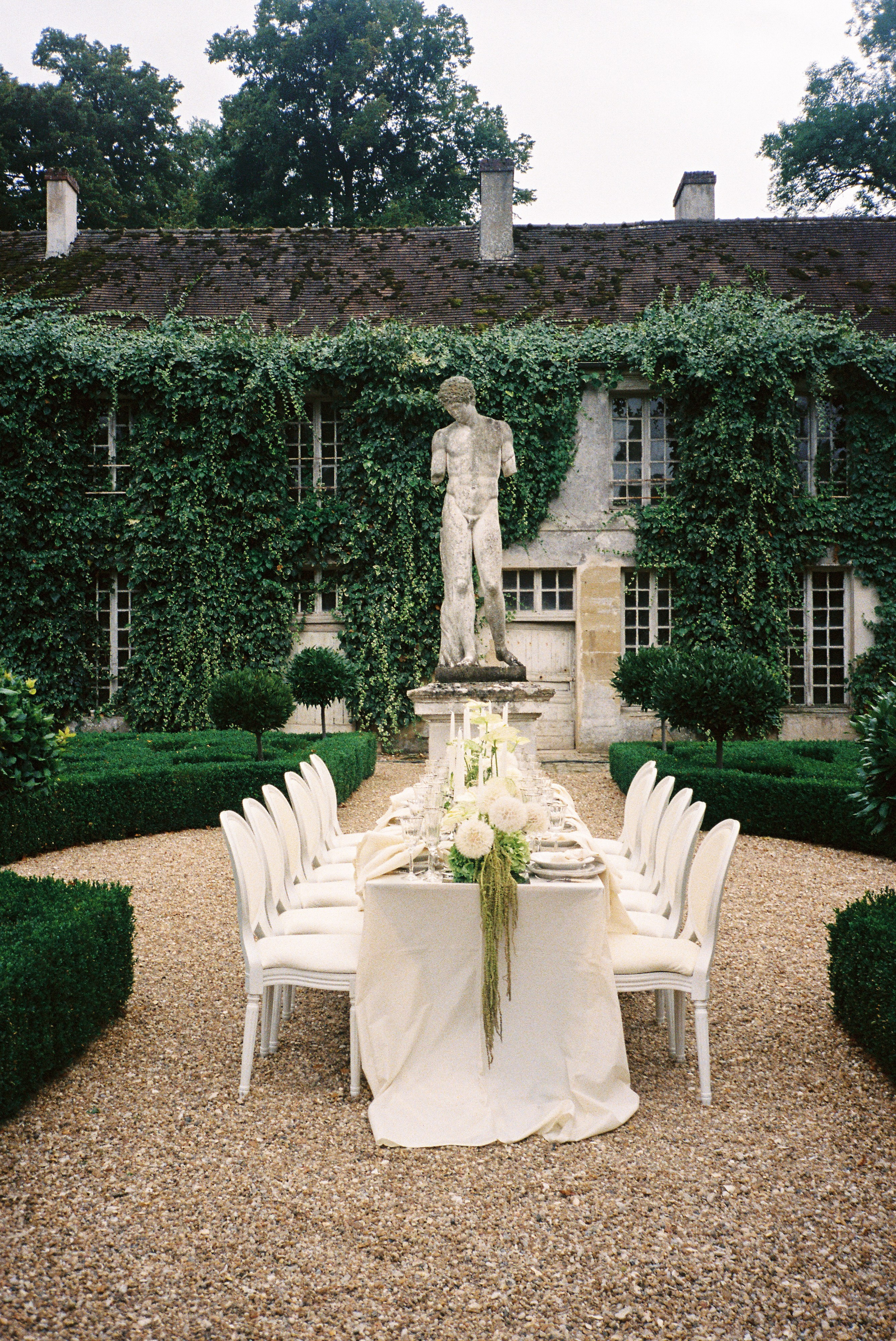 A luxury wedding at Chateau de Villette, just 40 minutes from Paris, captured entirely on film photography