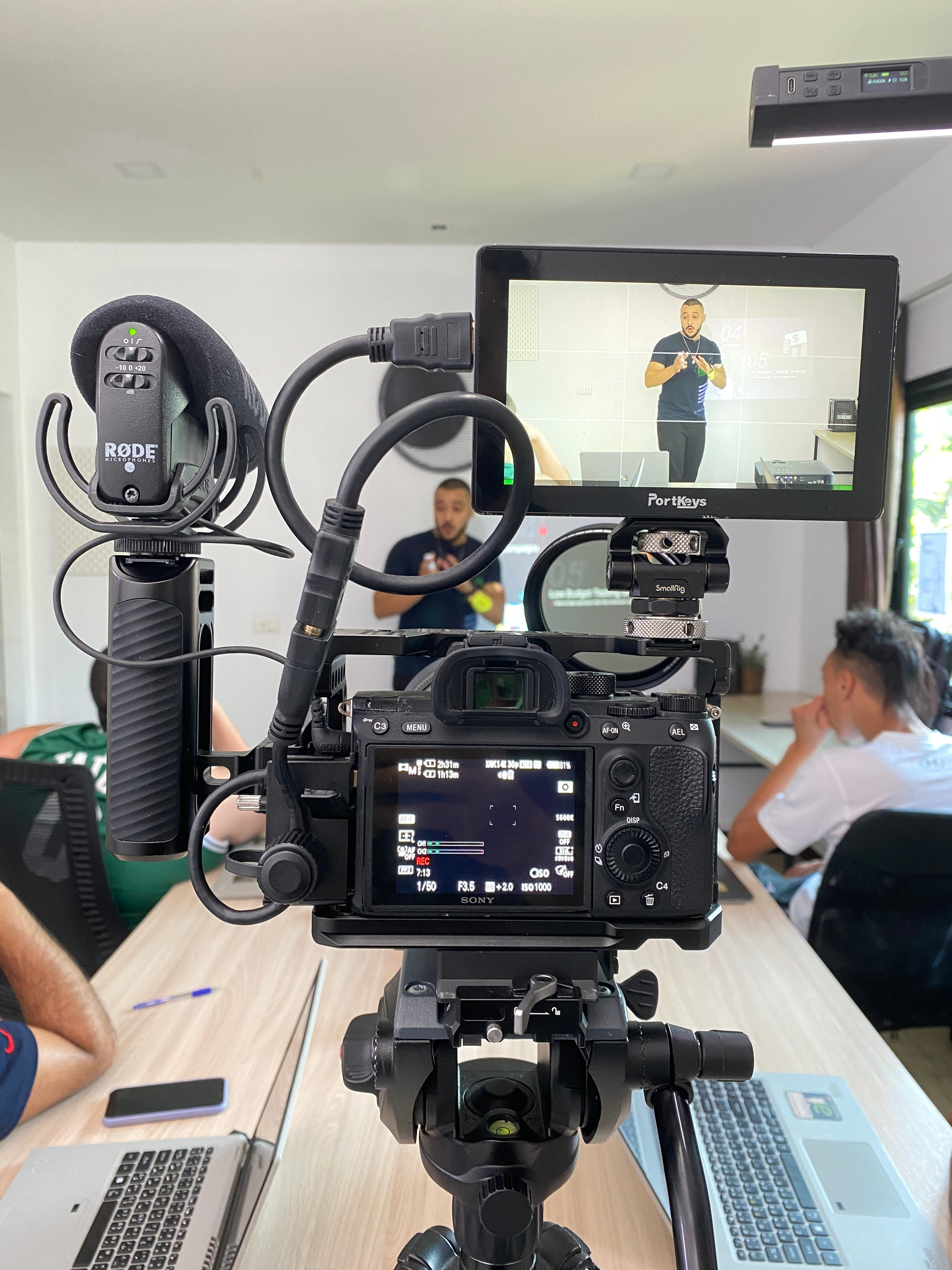 Предложения. Брахим — фотограф