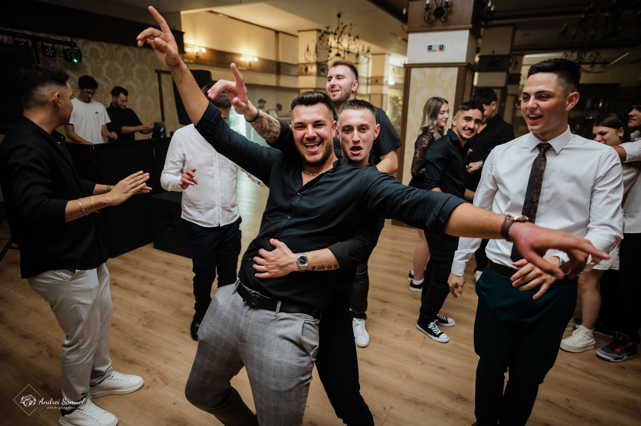 Majorat Stefan. Andrei Samuel – Fotograf București | Evenimente, Studio, Imobiliare, Produs