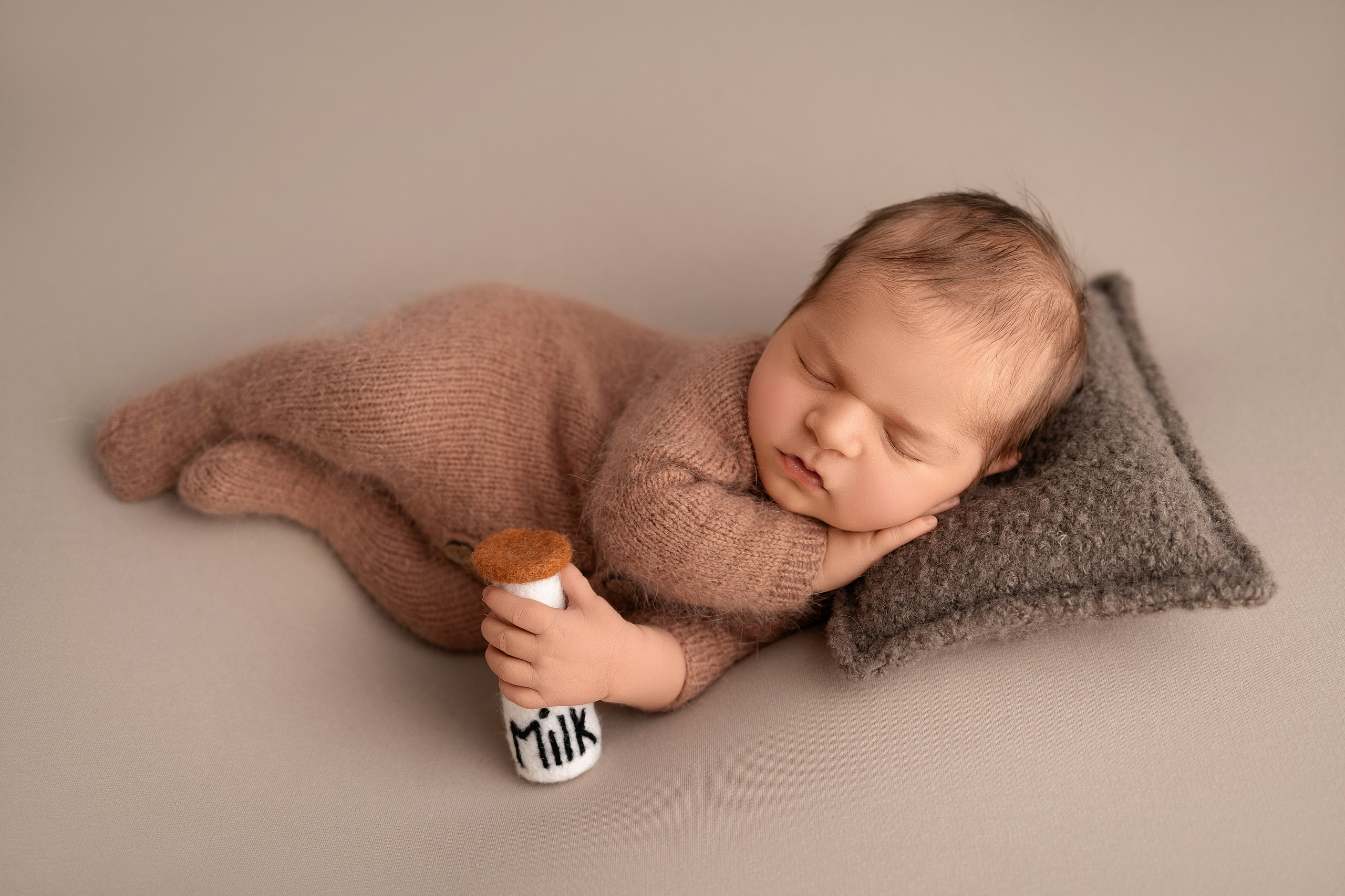Neugeborene. Neugeborene- Schwangerschaft- und Kinder Fotografin in Lehre