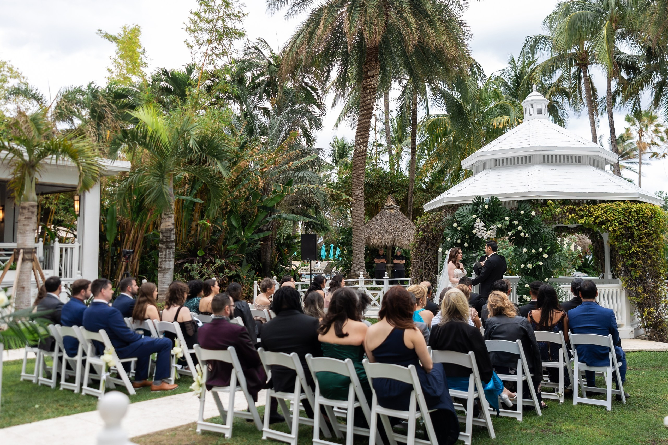 Alyssa and Daniel, The Palms Hotel, Miami. Wedding Photo & Video