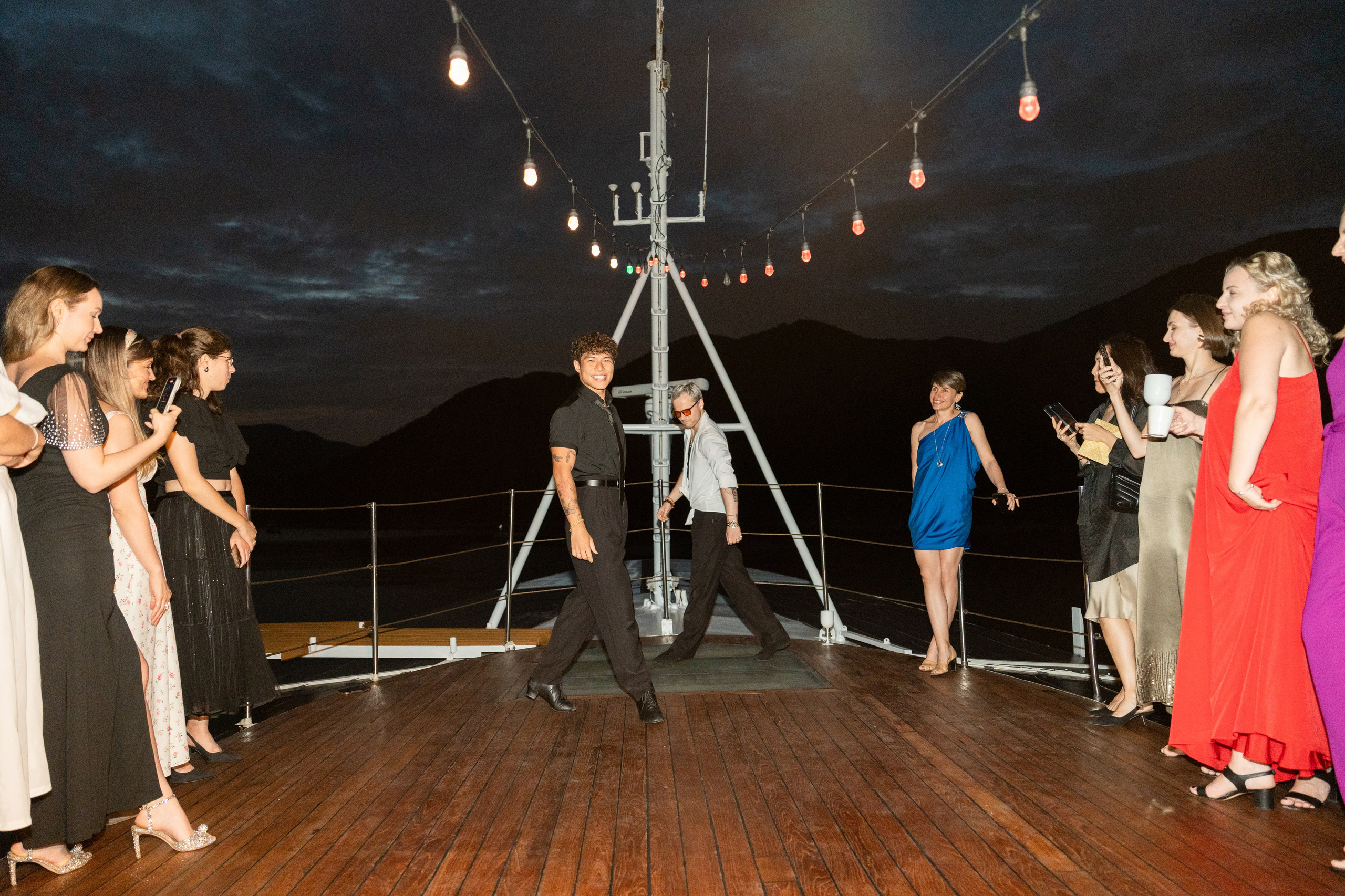 W4W BOAT PARTY. PHOTOGRAPHER IN HONG KONG (WEDDING, FASHION, FAMILY, EVENTS)