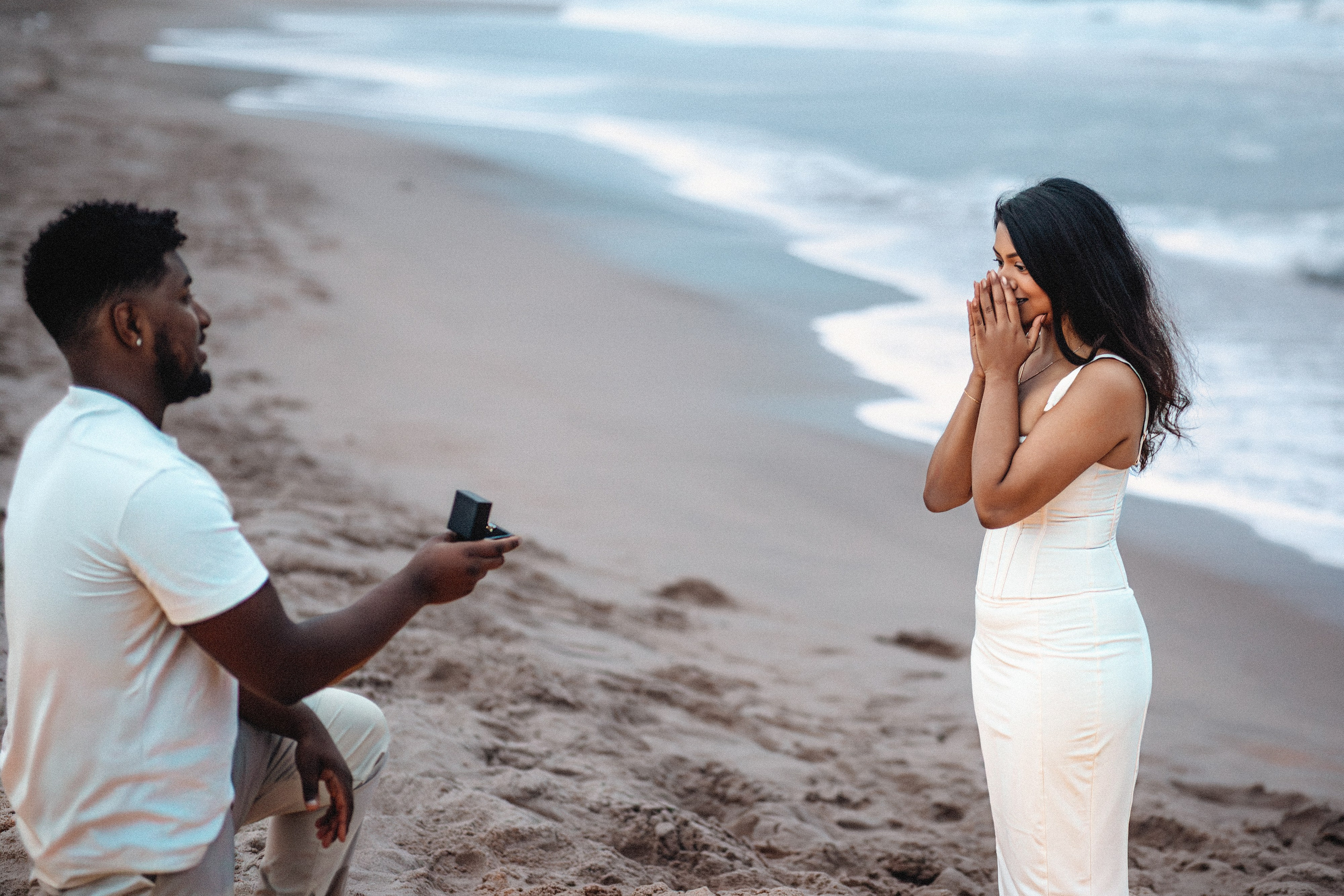 Love Story Photography by Julia Gnatenko | Romantic Photoshoots in Valencia, Alicante, Barcelona, Spain. Julia Gnatenko — Photographer Valencia, Alicante, Barcelona, Spain, Europe