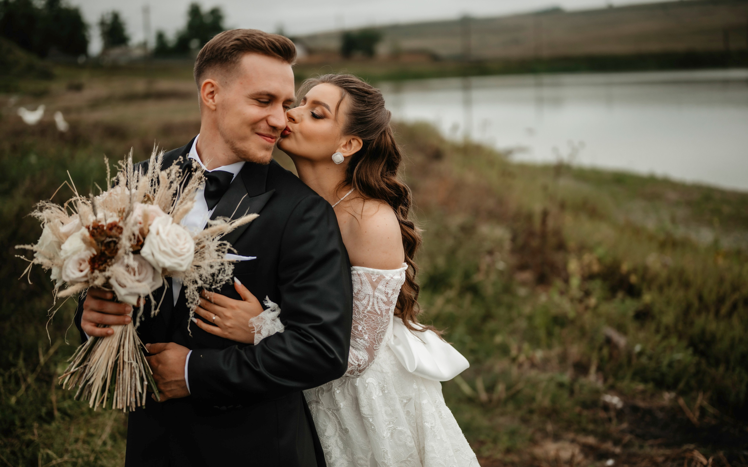 🤎 E l i s a & O v i d i u — Wedding Day Preview. Wedding & Family Photographer