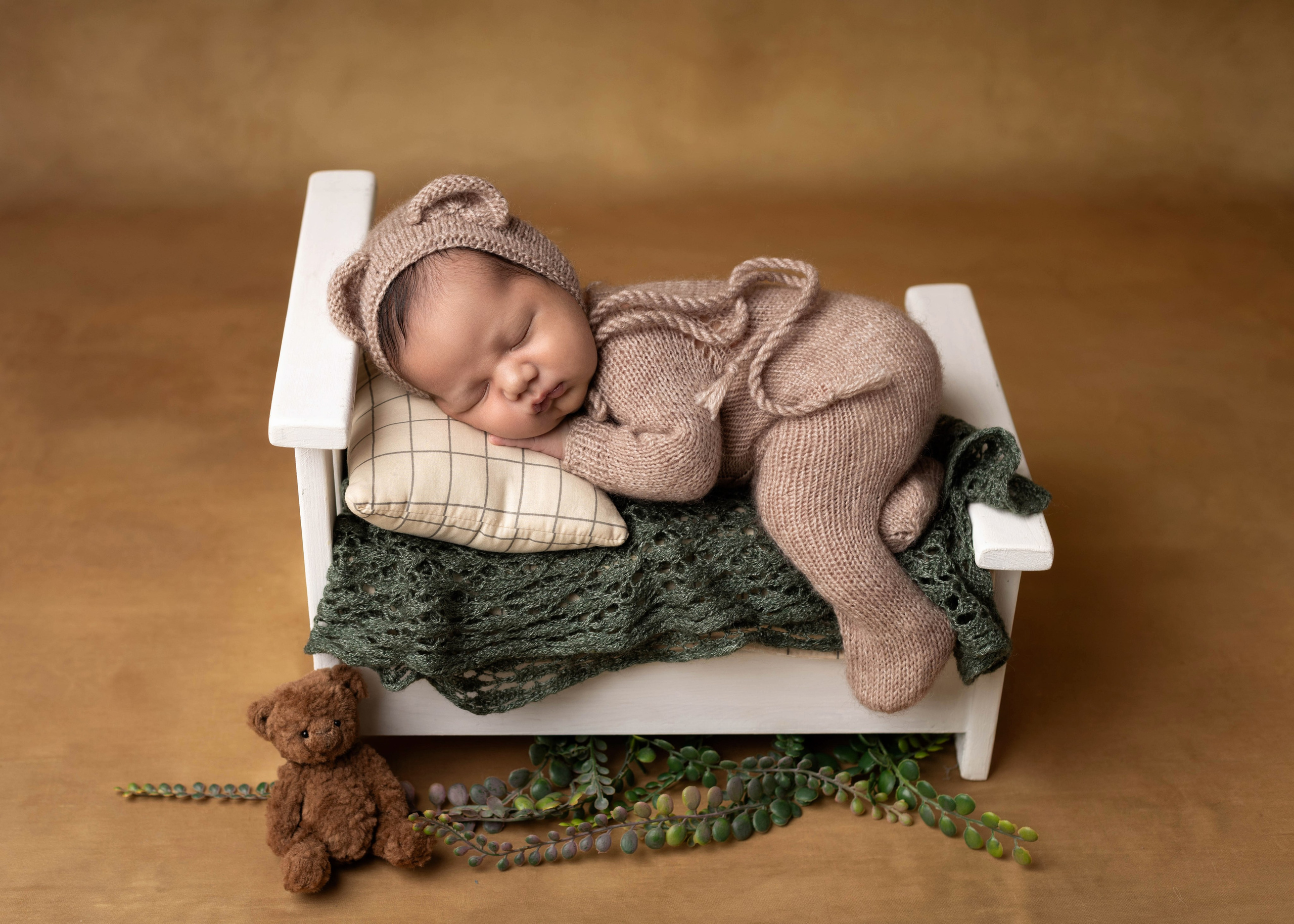 Каталог 27 Newborn. קטרינה שוסטרמן — צלמת ניובורן ומשפחות בישראל