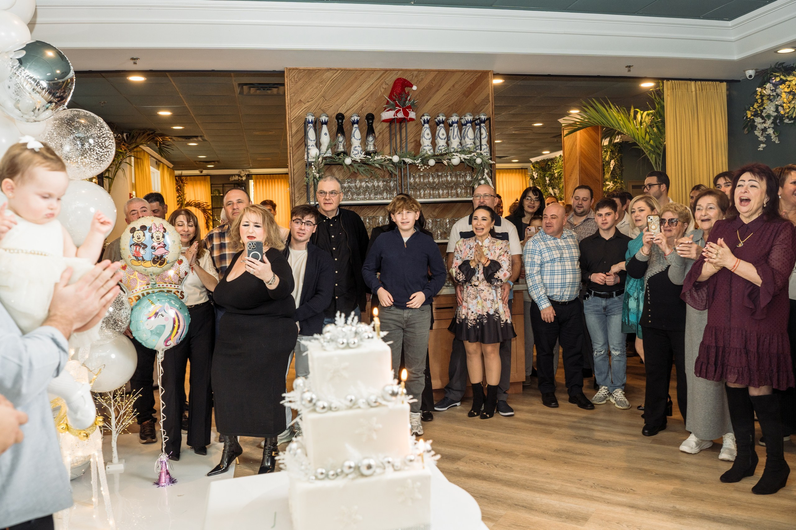 Mia’s birthday. Alisa Tant — Family and newborn photographer Bucks County, Montgomery county, Philadelphia, NJ