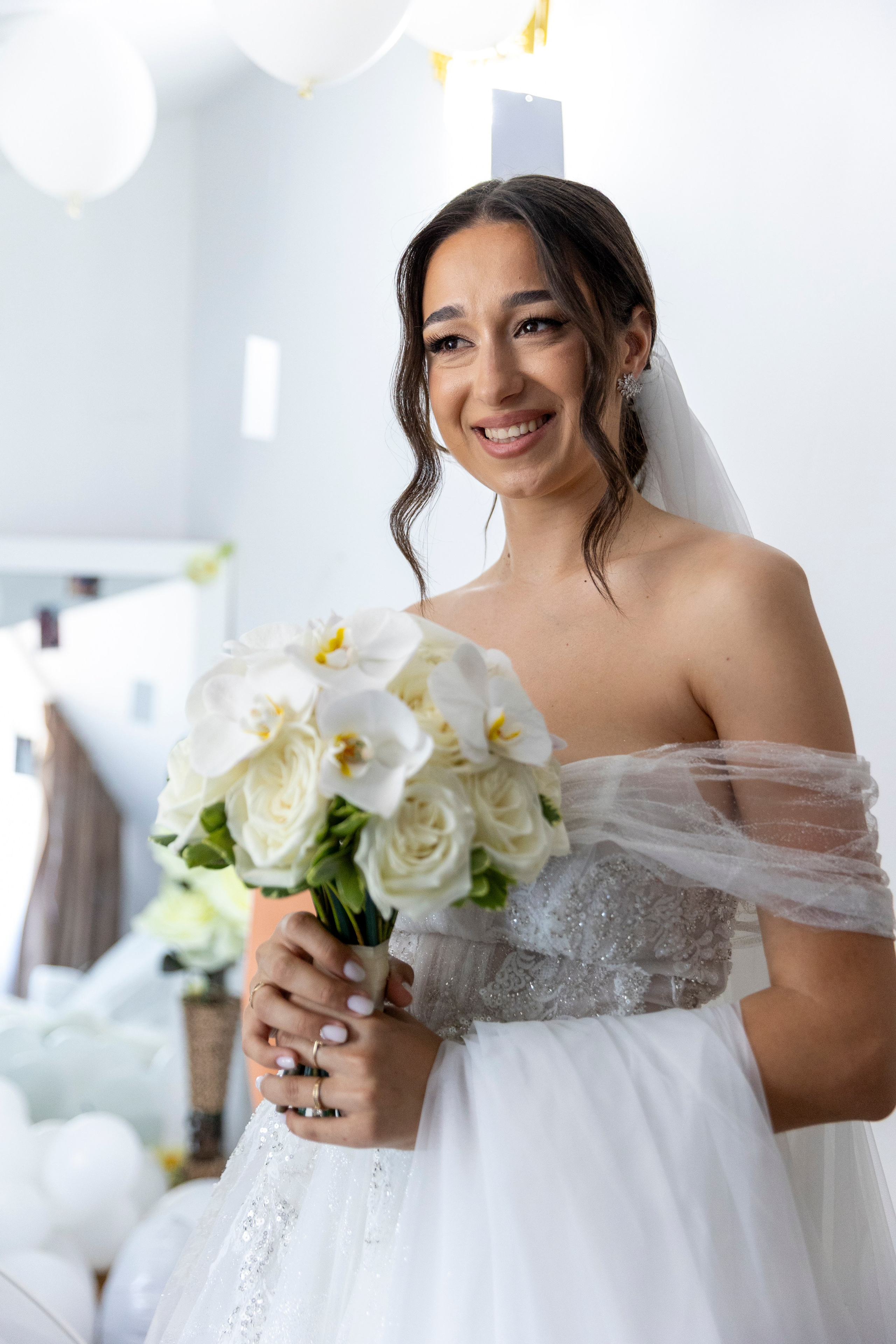 Nunta. Fotograf profesionist de eveniment ce captureaza povesti si emotii