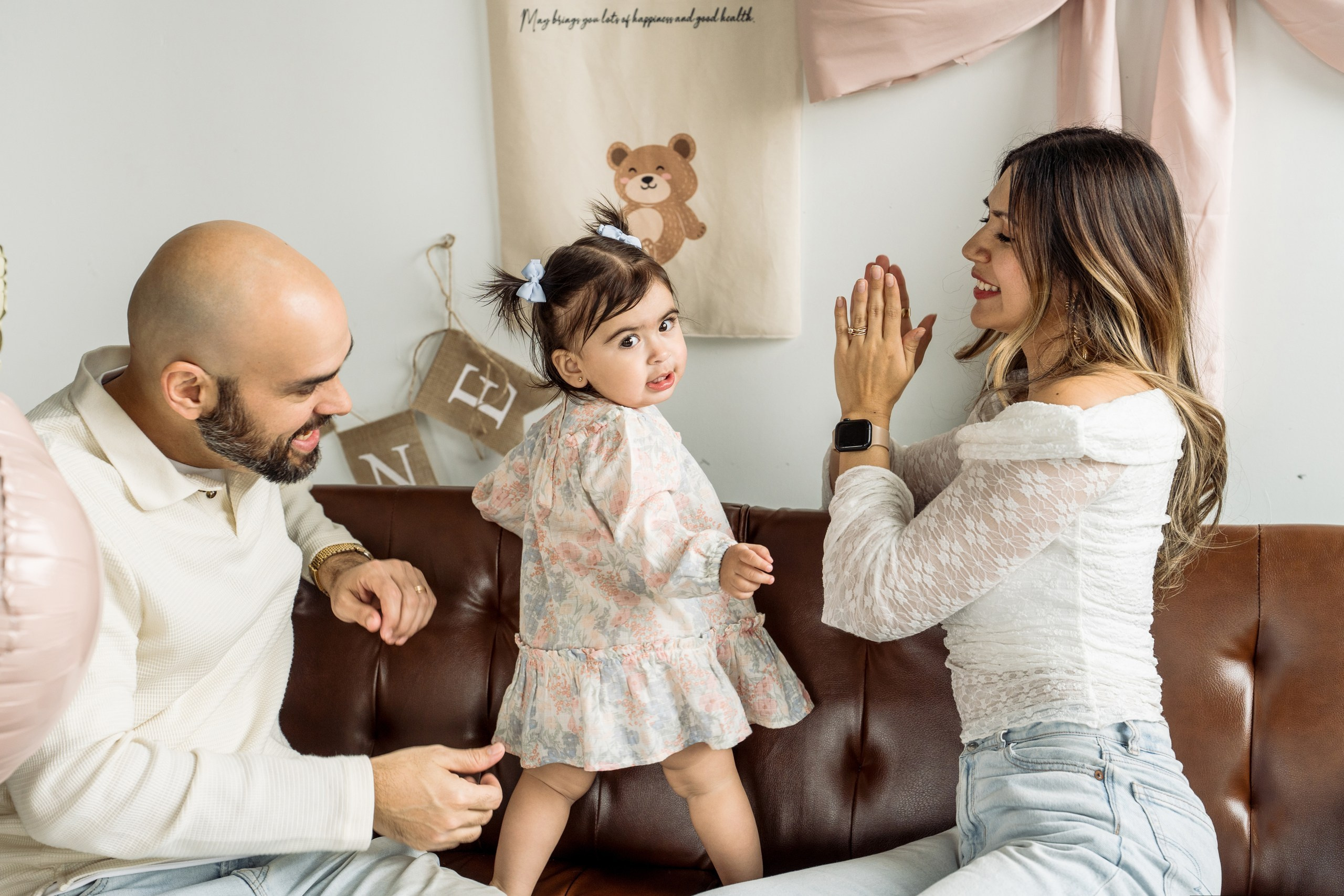 Vivian, Jose, Ariana. Alisa Tant — Family and newborn photographer Bucks County, Montgomery county, Philadelphia, NJ