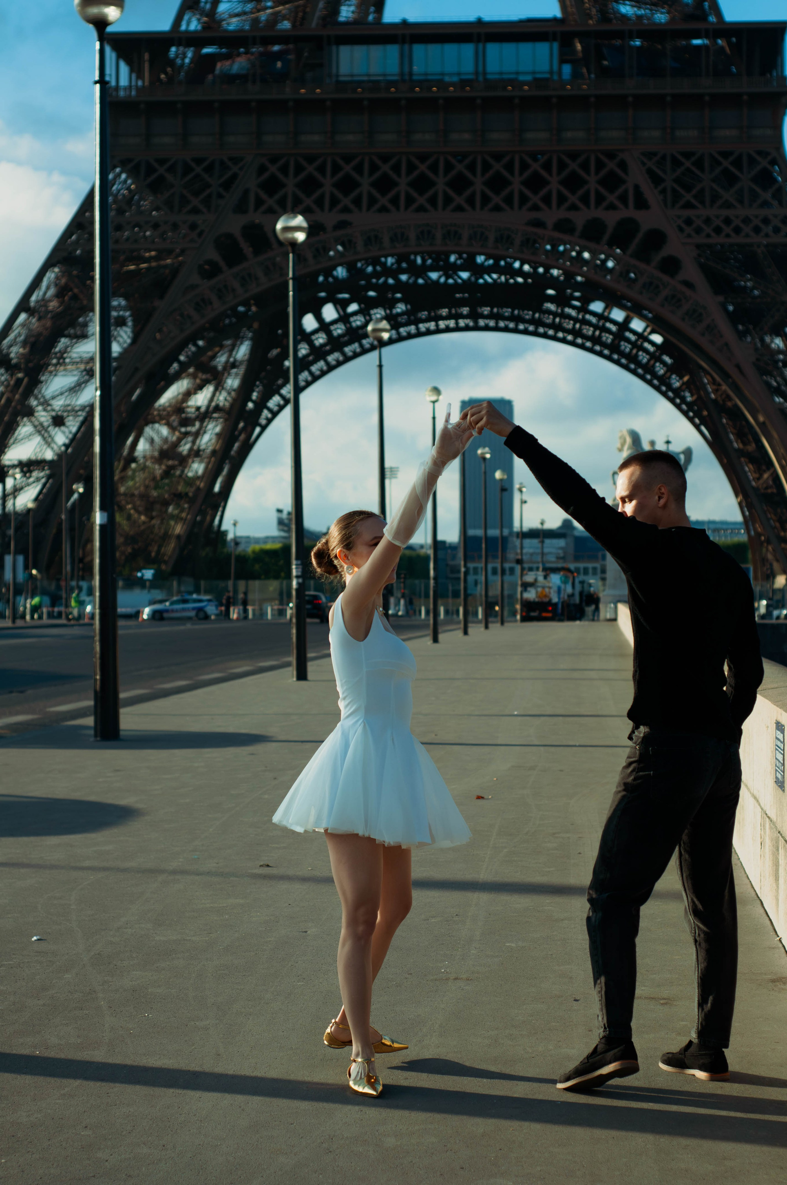 Elopement photoshoot. Paris photographer — Polina Osipova