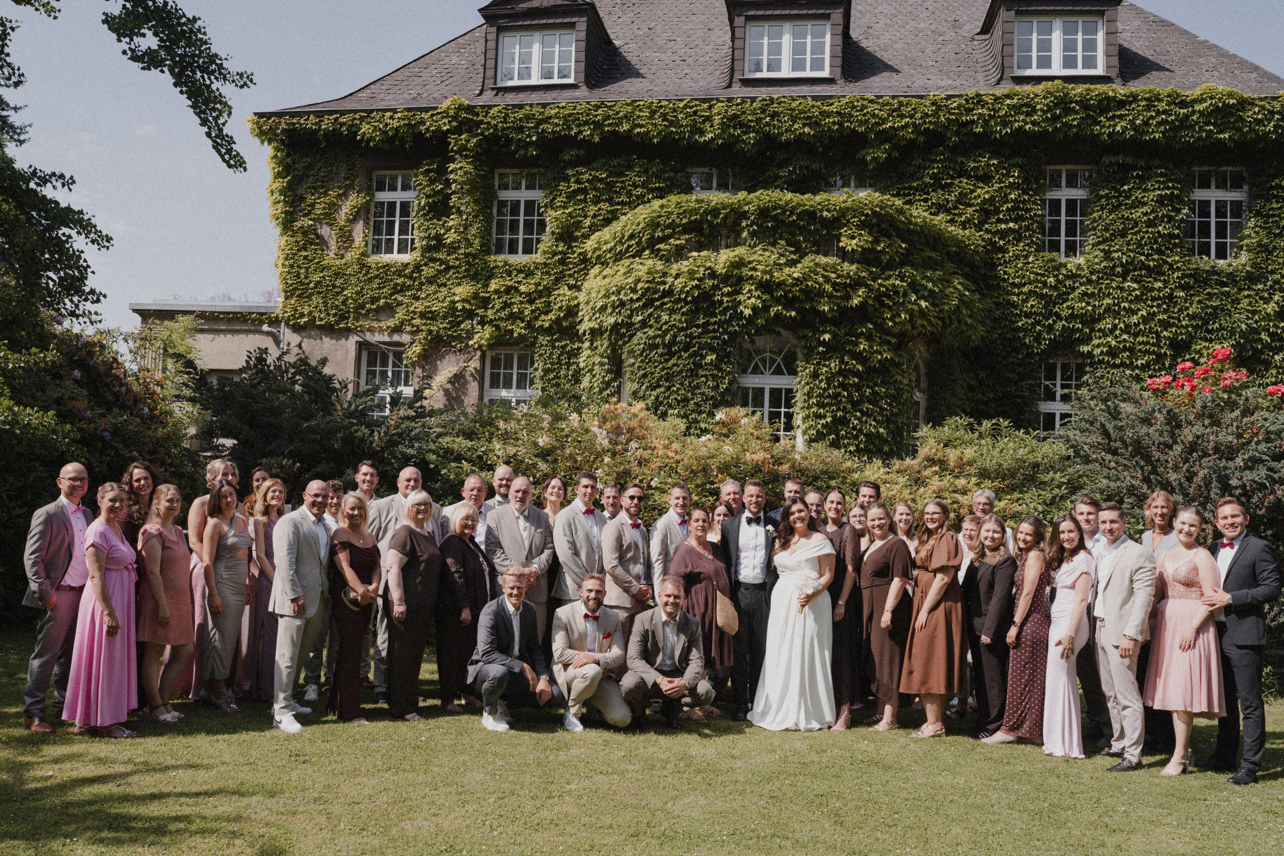 Jessica & Felix I Gesellschaft Harmonie Bochum. Hochzeitsfotografin Bochum | Halyna Reiche Fotografie NRW