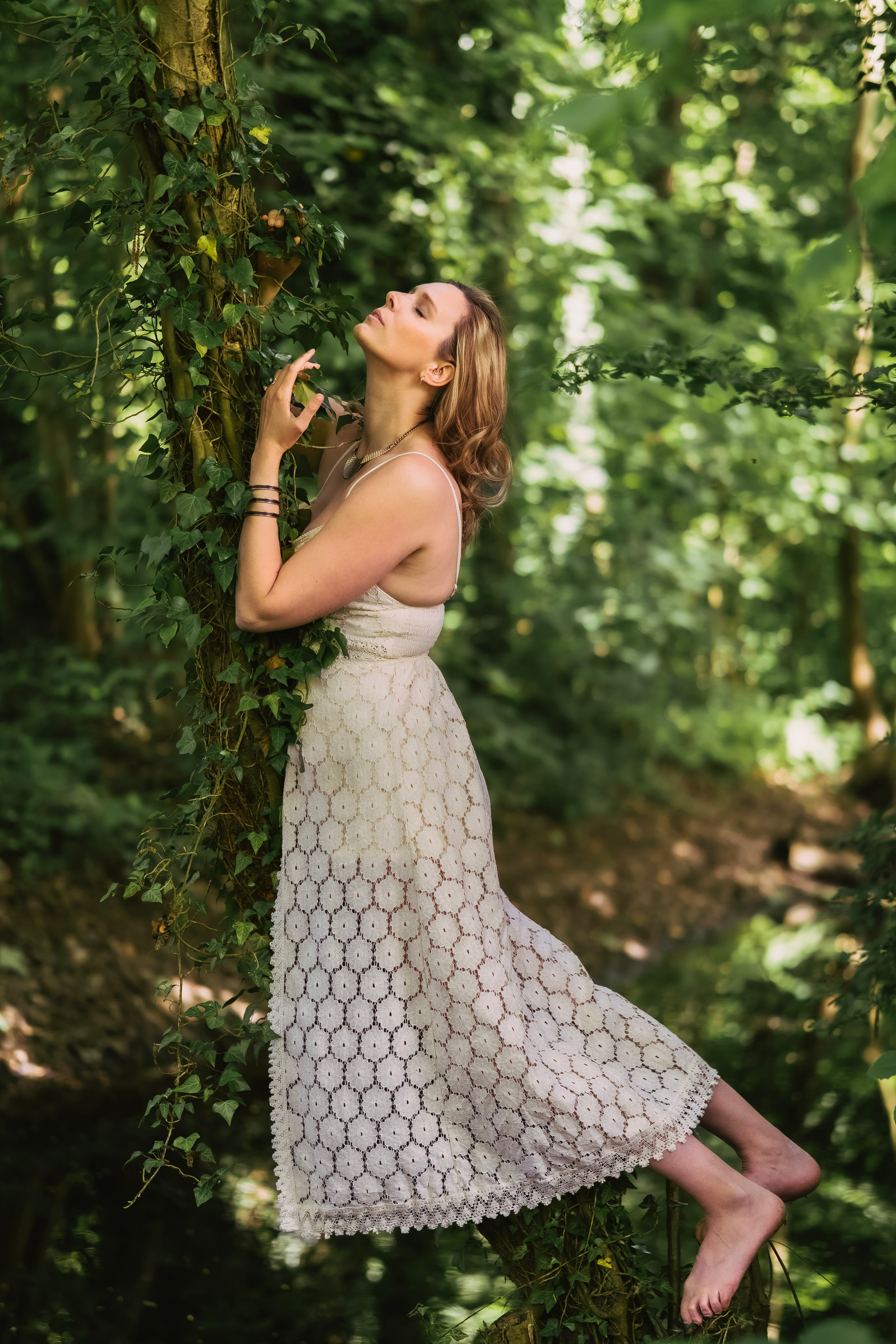 Magical enchanted forest photoshoot in Netherlands