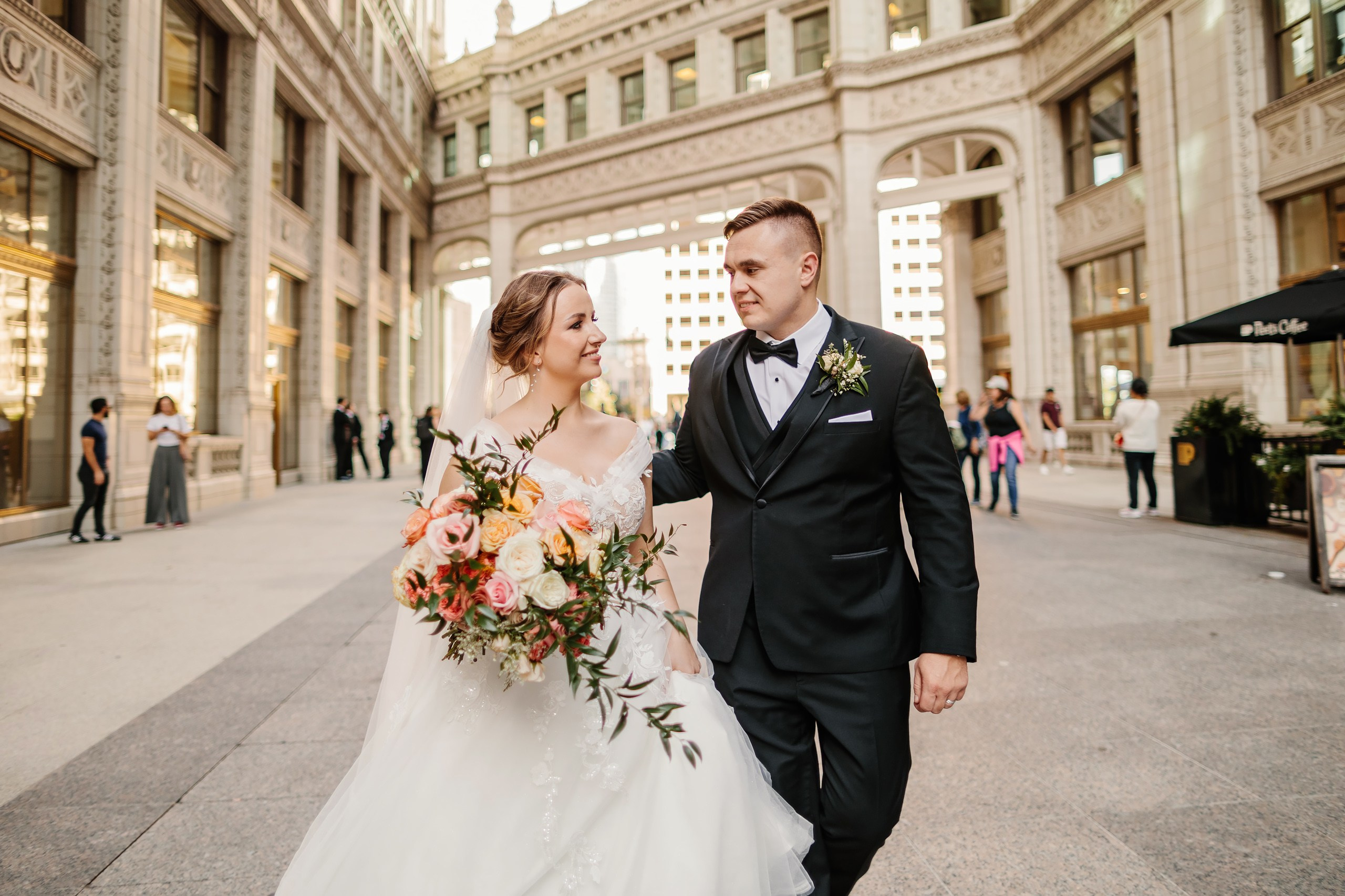 05.10.2024 Wedding. Wedding family event photographer in Chicago Nick Yushevich