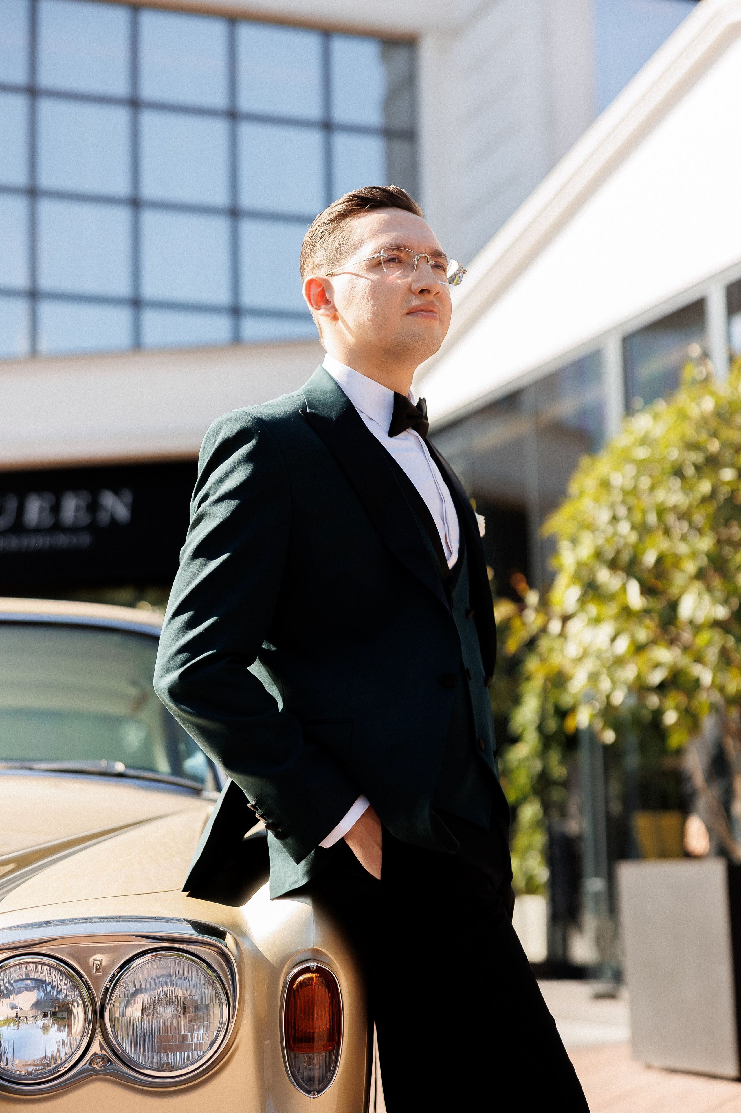 Serghei & Erica — Queen Residence. Servicii Foto și Video 067188353