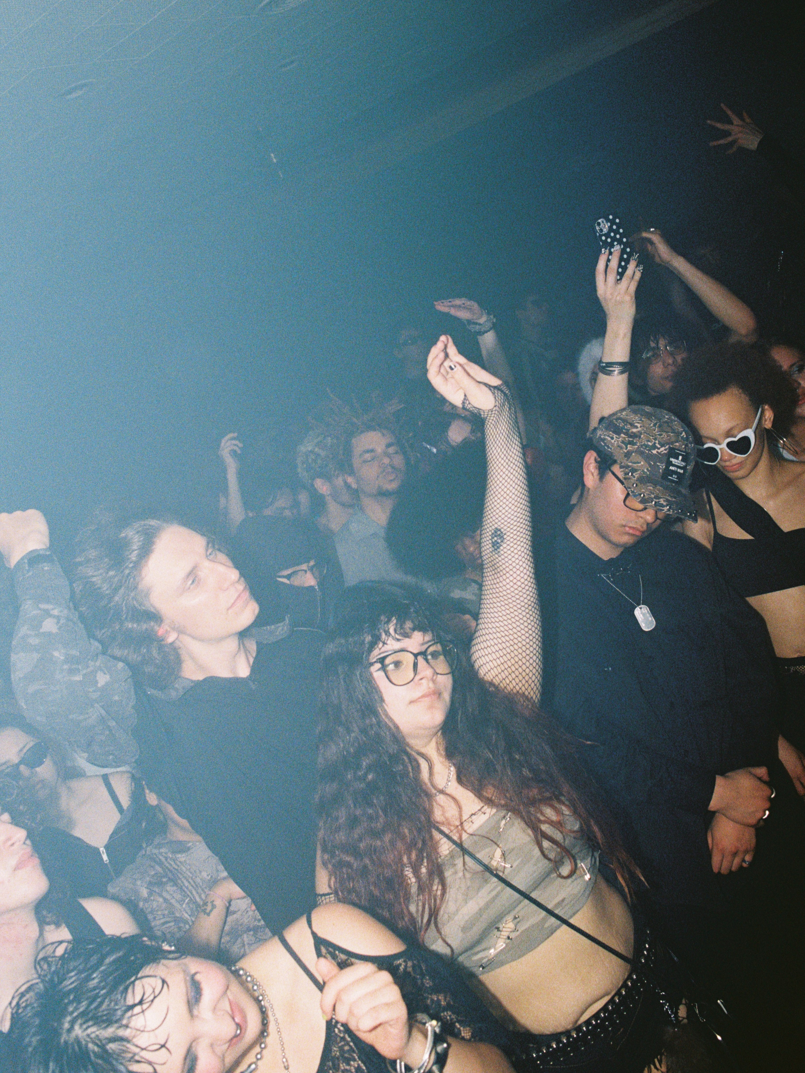 MUSIC AND EVENT. 35mm Photography by Brad Zgonena based in Chicago, IL
