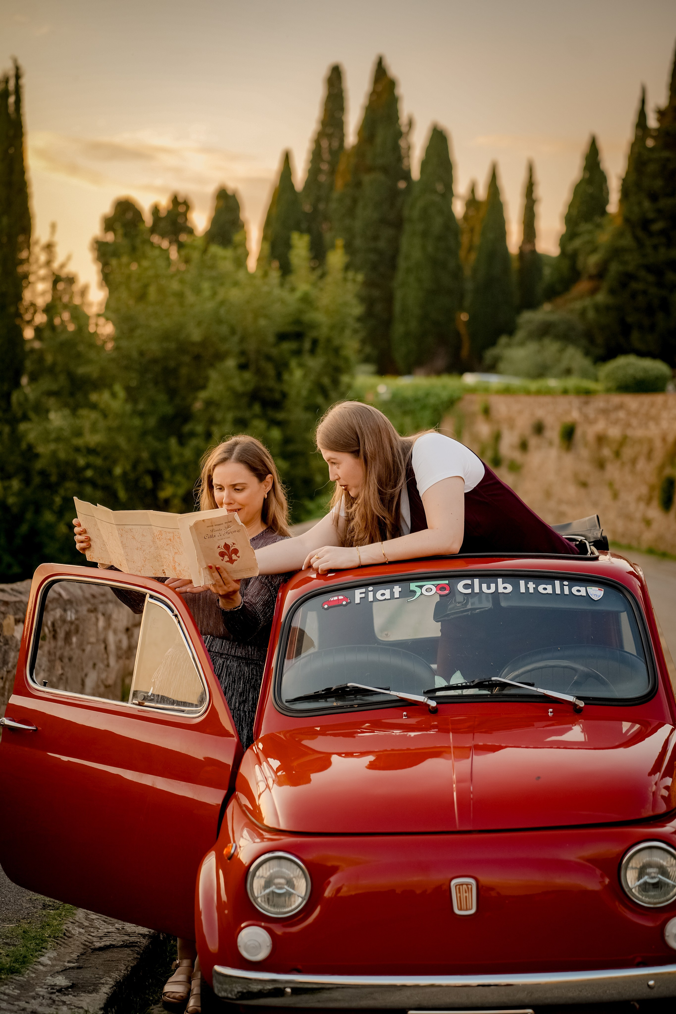 Jessica & Family. Wedding Photographer in Italy