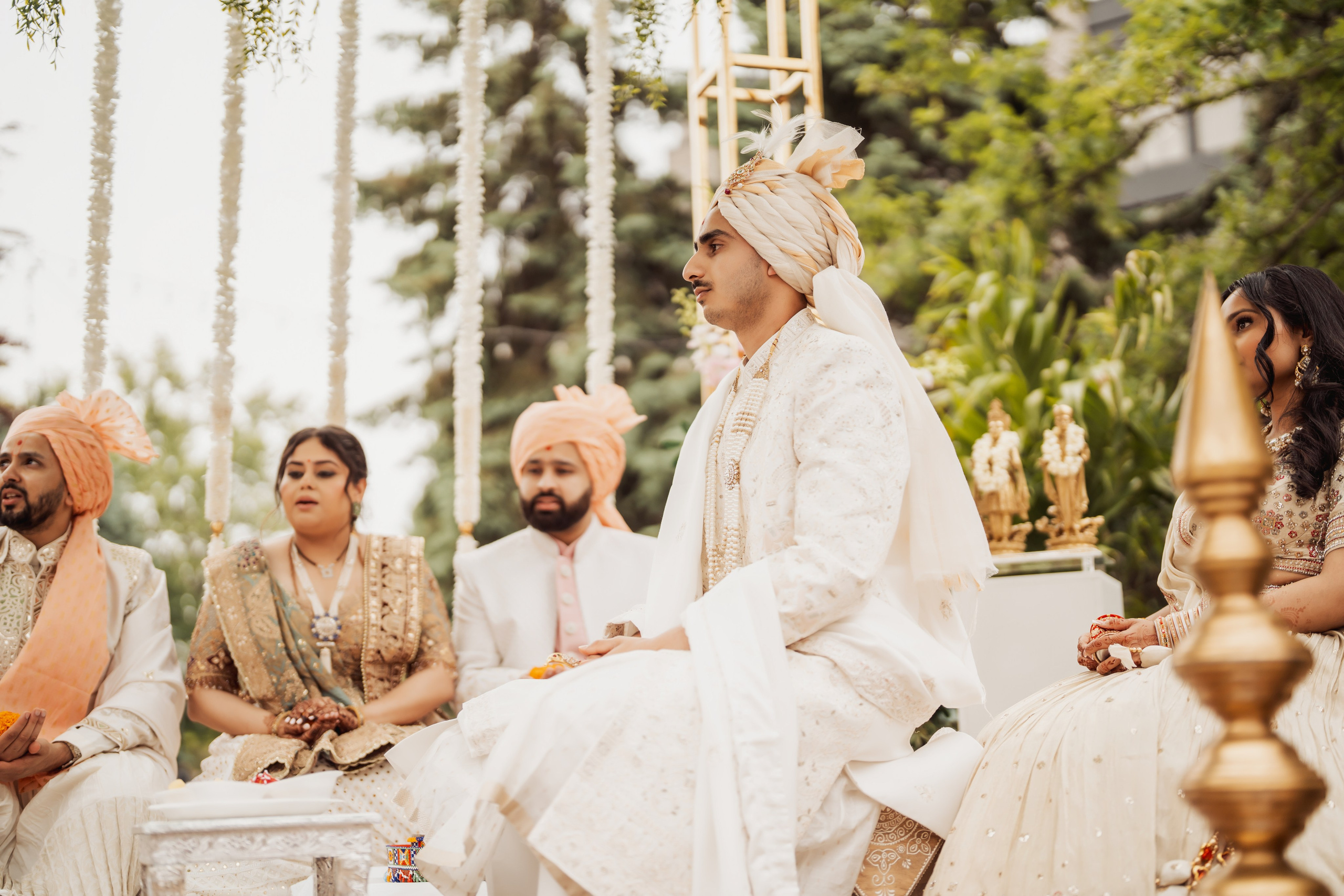 Prem & Nishtha. Wedding Photographer & Cinematographer studios