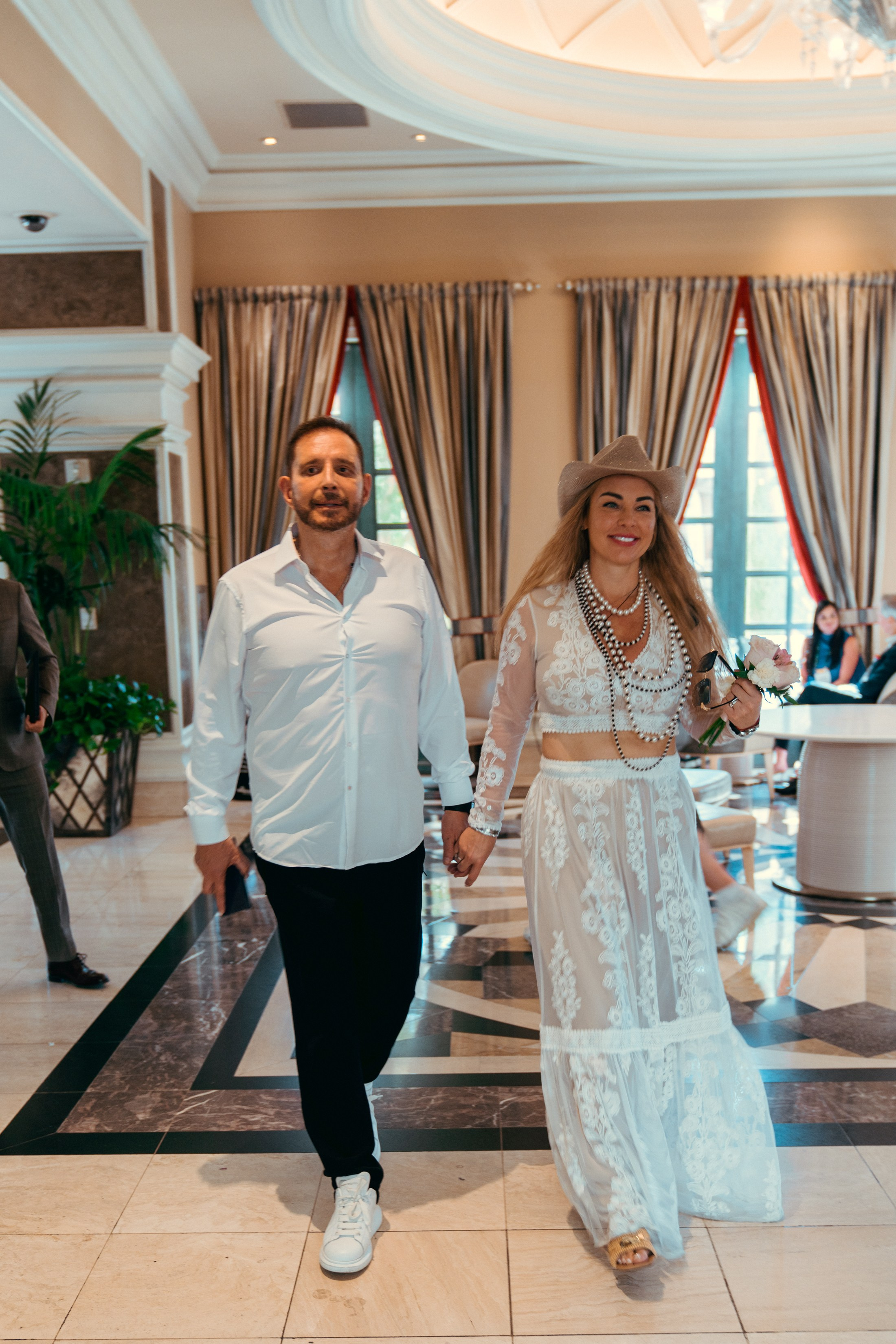 Oksana&Janusz. Wedding & elopement photographer Viktoriya Kravtsov. Las Vegas